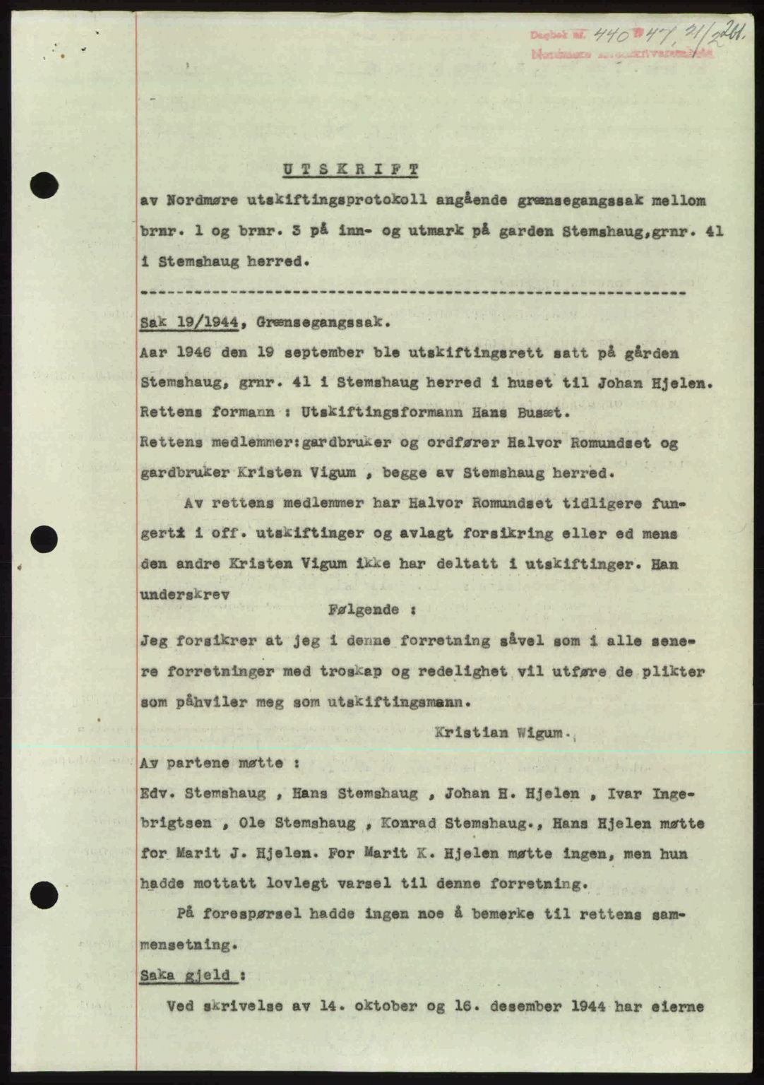 Nordmøre sorenskriveri, SAT/A-4132/1/2/2Ca: Pantebok nr. A104, 1947-1947, Dagboknr: 440/1947