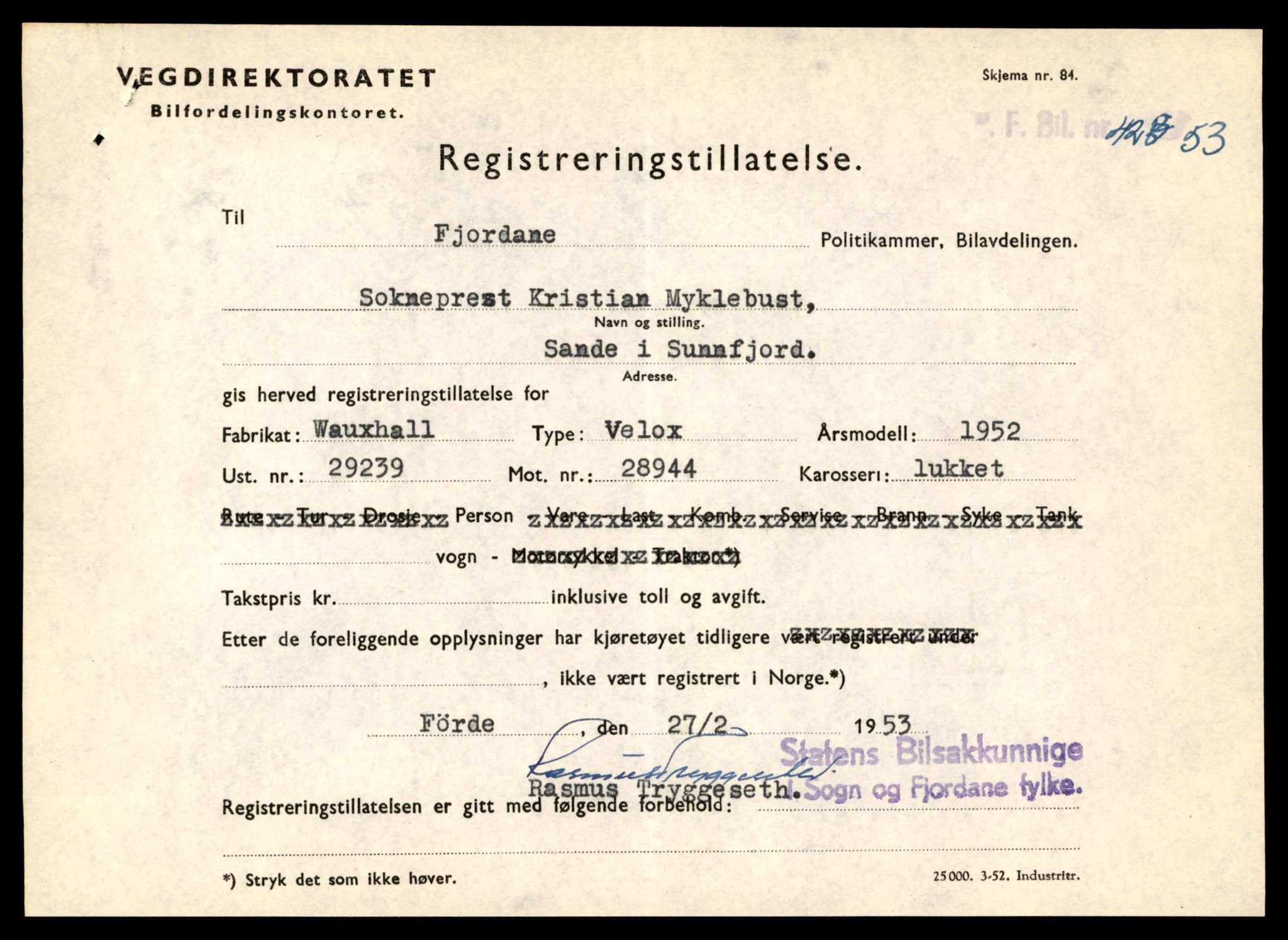 Møre og Romsdal vegkontor - Ålesund trafikkstasjon, AV/SAT-A-4099/F/Fe/L0049: Registreringskort for kjøretøy T 14864 - T 18613, 1927-1998, s. 1813