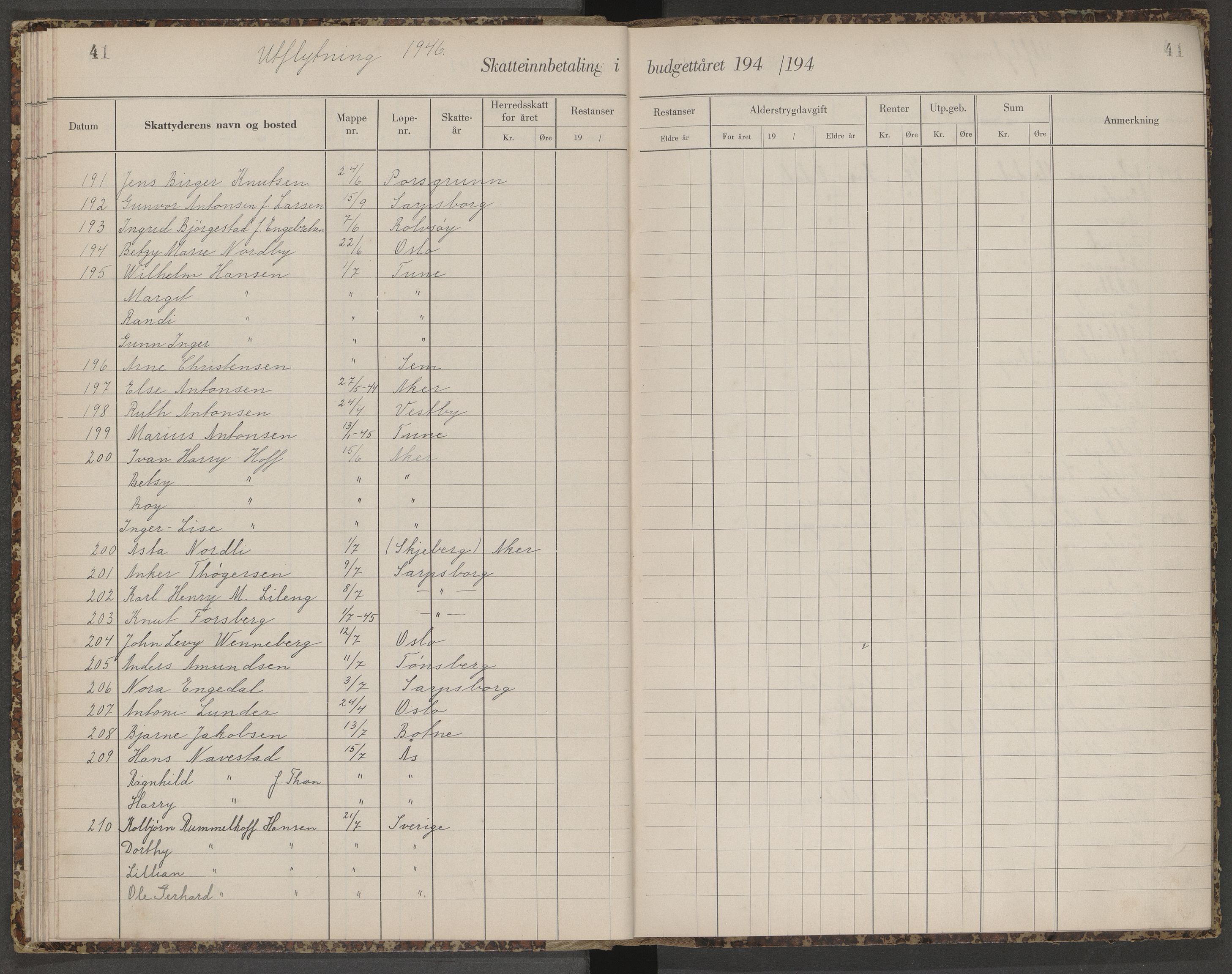 Skjeberg folkeregister, AV/SAO-A-10495/K/Ka/L0003: Fortegnelse over inn- og utflyttede, 1943-1947, s. 41