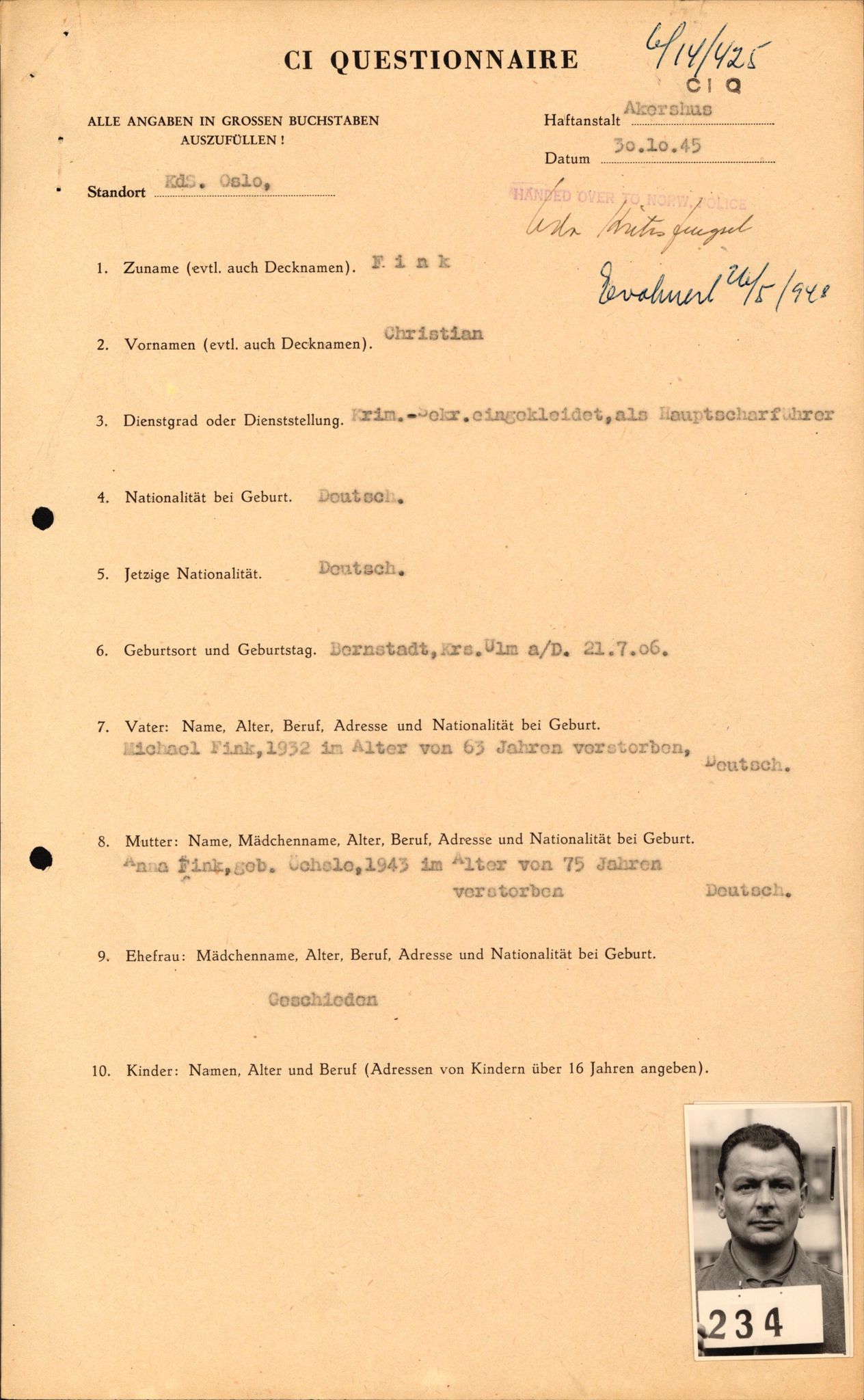 Forsvaret, Forsvarets overkommando II, AV/RA-RAFA-3915/D/Db/L0008: CI Questionaires. Tyske okkupasjonsstyrker i Norge. Tyskere., 1945-1946, s. 75