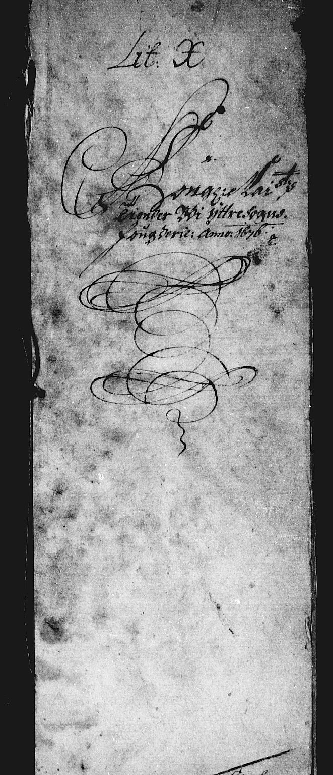 Rentekammeret inntil 1814, Reviderte regnskaper, Stiftamtstueregnskaper, Bergen stiftamt, RA/EA-6043/R/Rc/L0047: Bergen stiftamt, 1676-1677