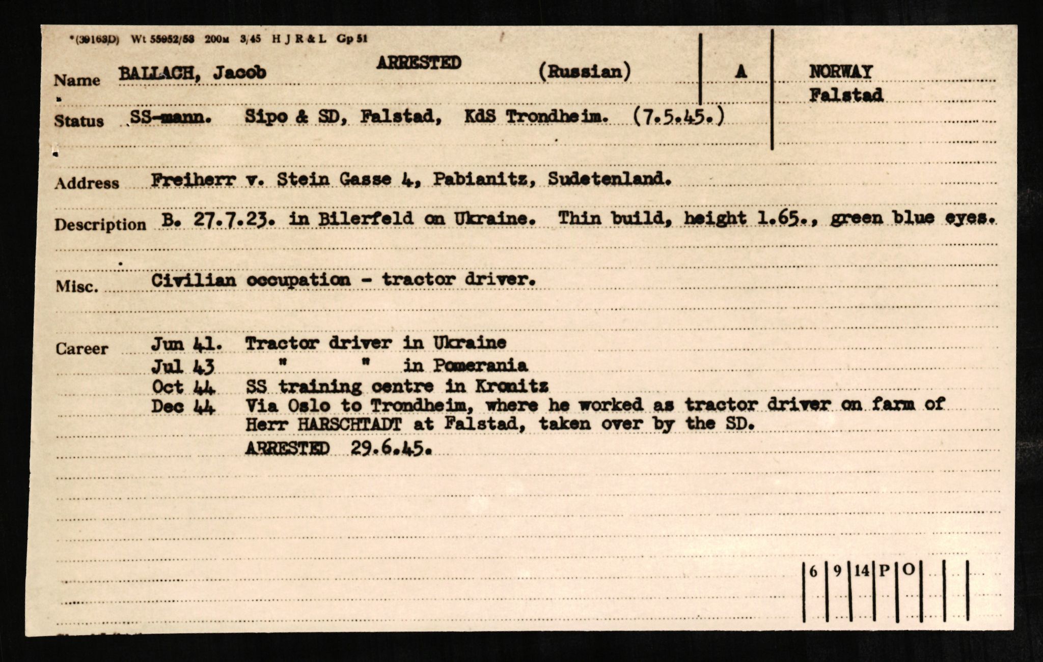 Forsvaret, Forsvarets overkommando II, AV/RA-RAFA-3915/D/Db/L0002: CI Questionaires. Tyske okkupasjonsstyrker i Norge. Tyskere., 1945-1946, s. 4