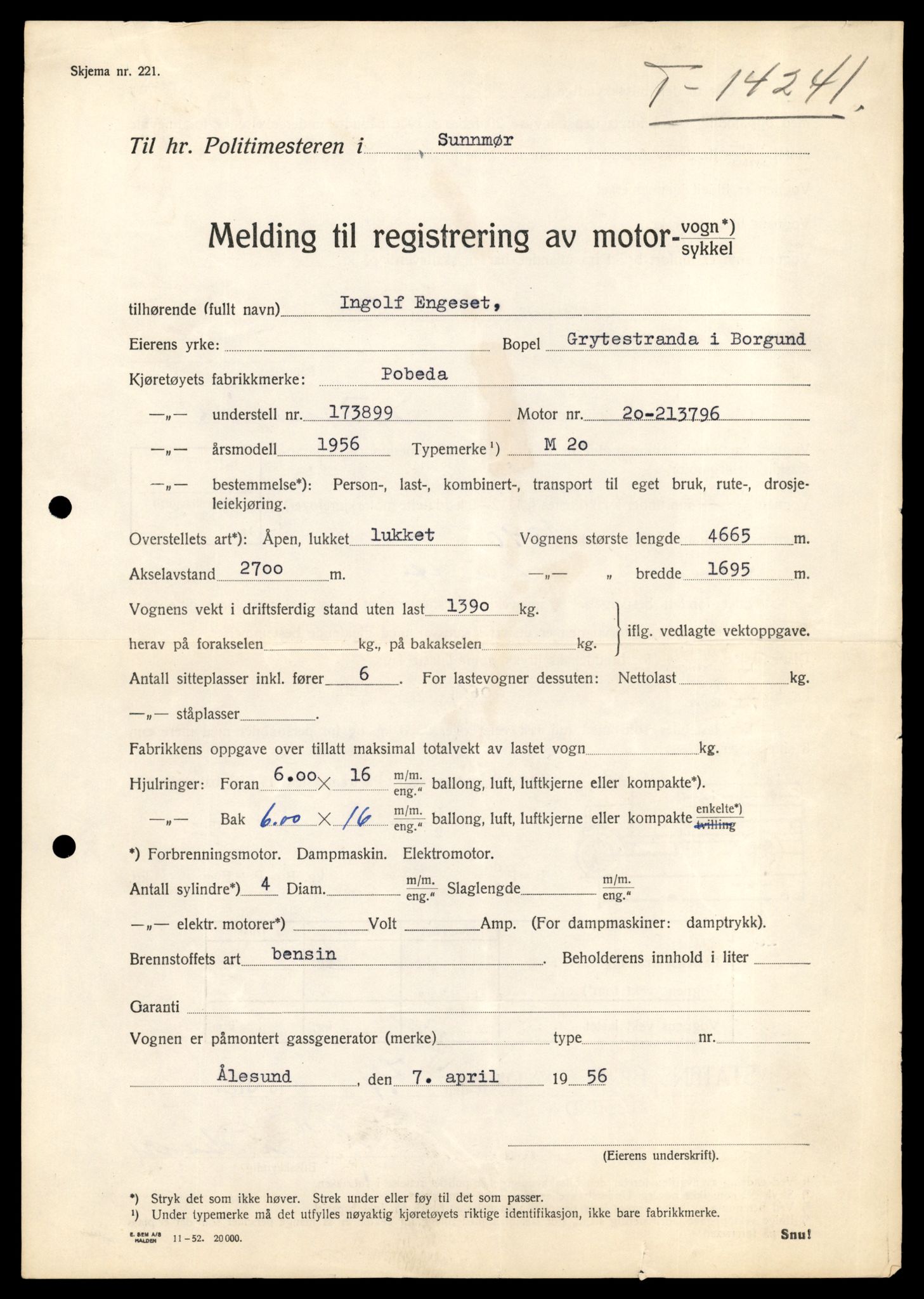 Møre og Romsdal vegkontor - Ålesund trafikkstasjon, AV/SAT-A-4099/F/Fe/L0044: Registreringskort for kjøretøy T 14205 - T 14319, 1927-1998, s. 1092