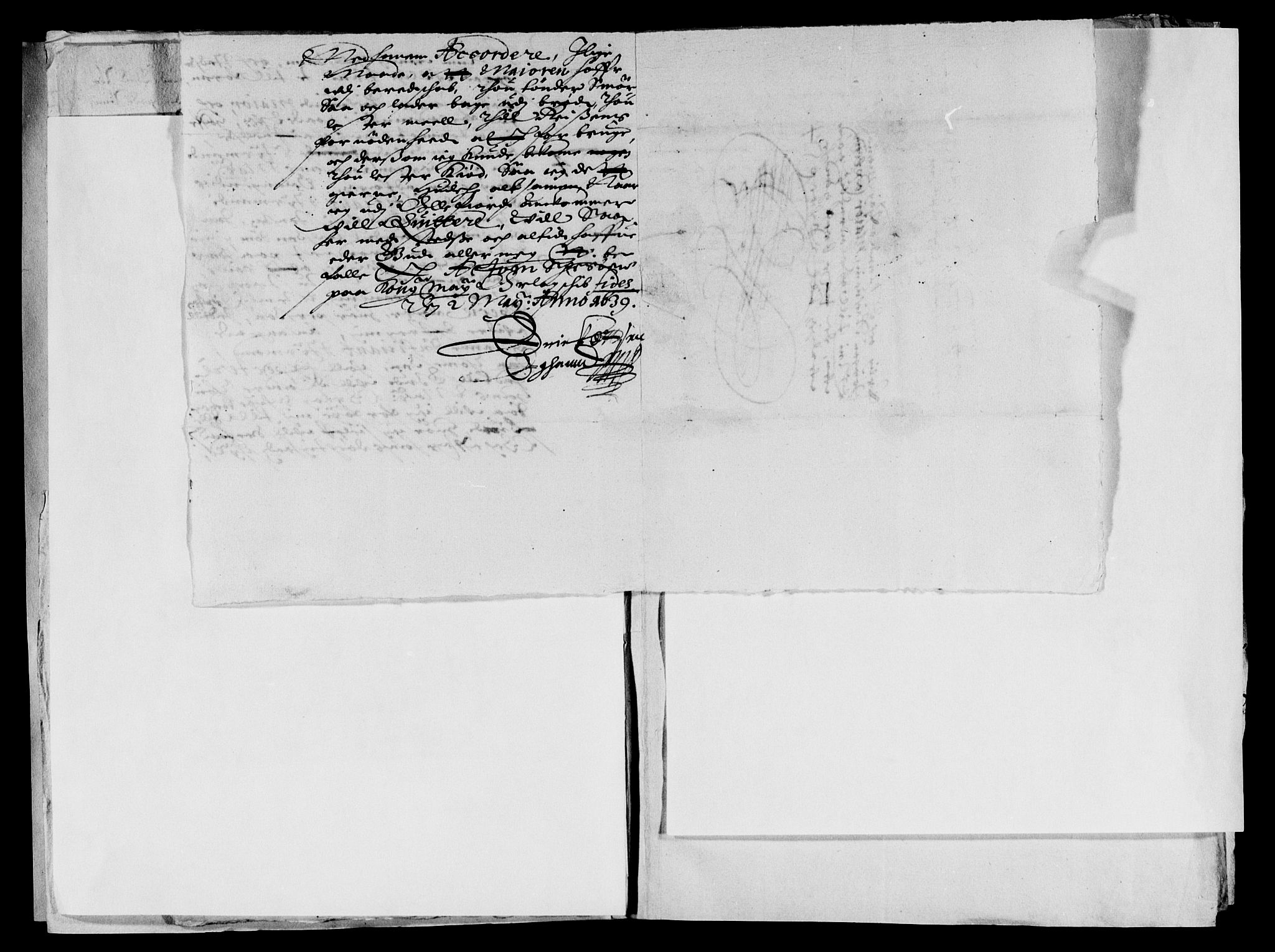 Rentekammeret inntil 1814, Reviderte regnskaper, Lensregnskaper, AV/RA-EA-5023/R/Rb/Rbt/L0081: Bergenhus len, 1638-1639