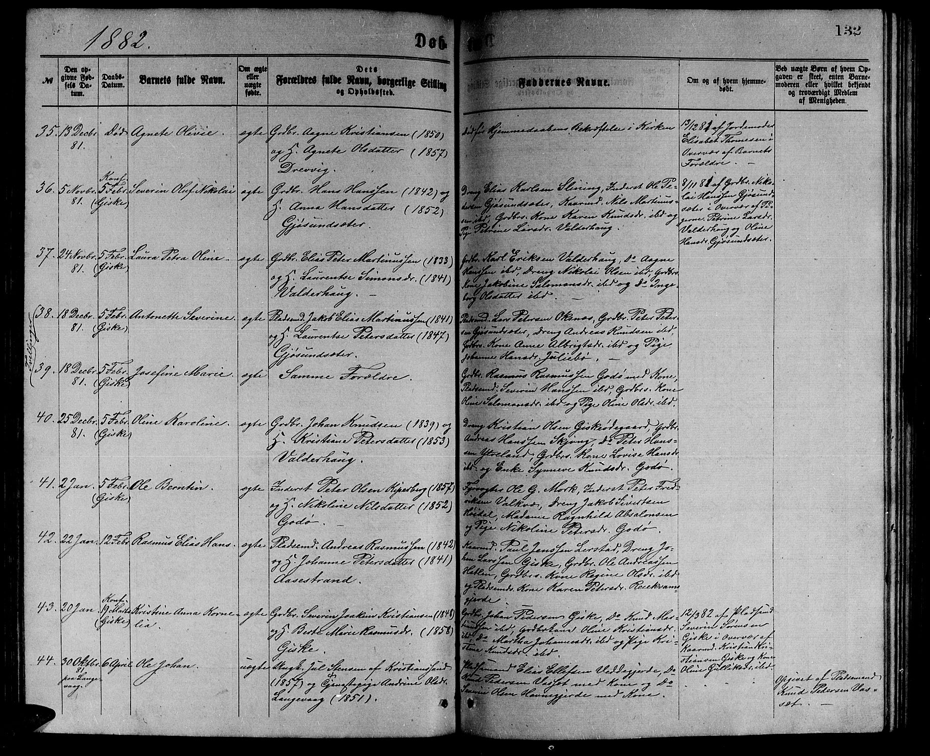 Ministerialprotokoller, klokkerbøker og fødselsregistre - Møre og Romsdal, AV/SAT-A-1454/528/L0429: Klokkerbok nr. 528C10, 1872-1886, s. 132