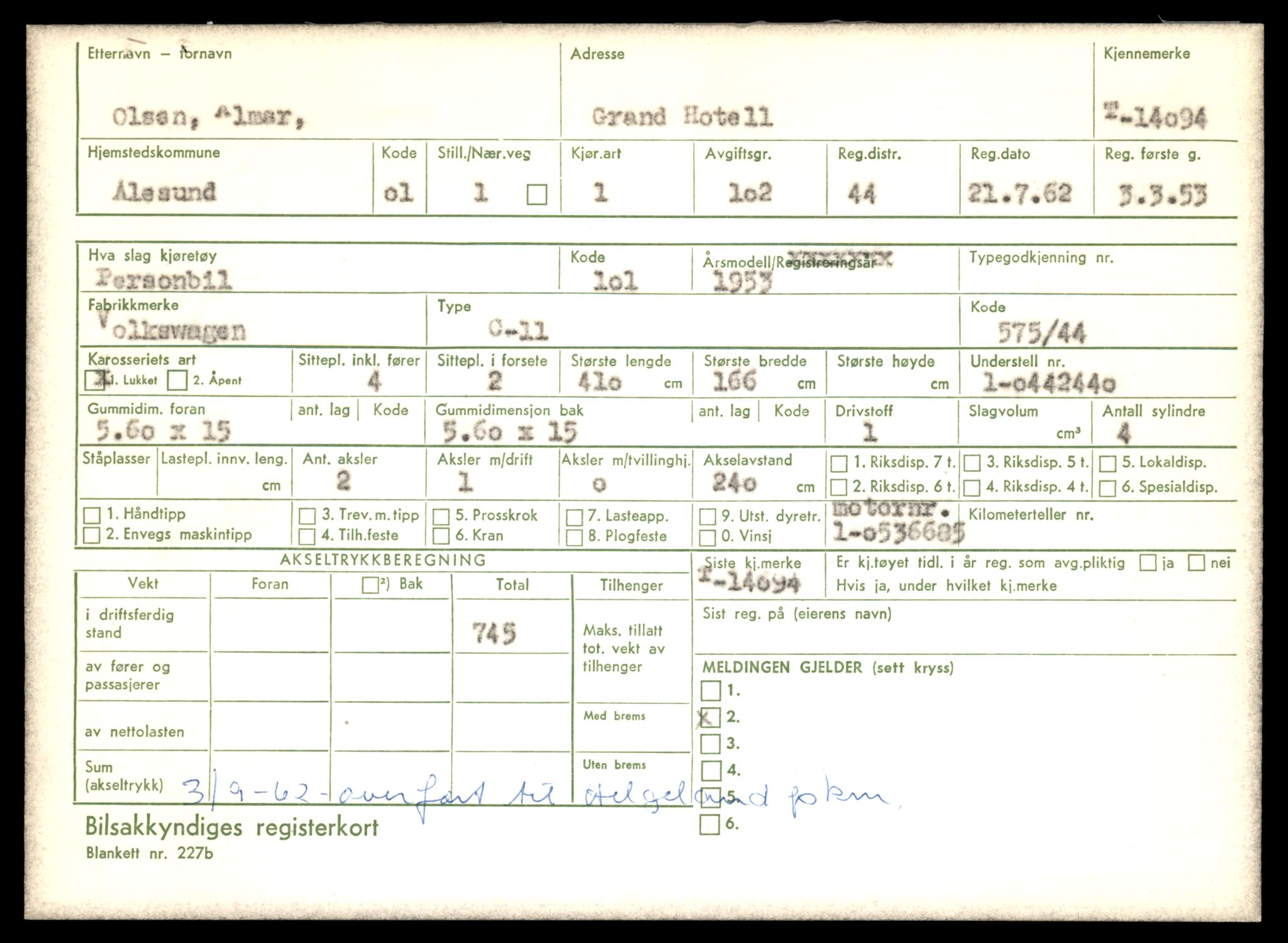 Møre og Romsdal vegkontor - Ålesund trafikkstasjon, AV/SAT-A-4099/F/Fe/L0043: Registreringskort for kjøretøy T 14080 - T 14204, 1927-1998, s. 305