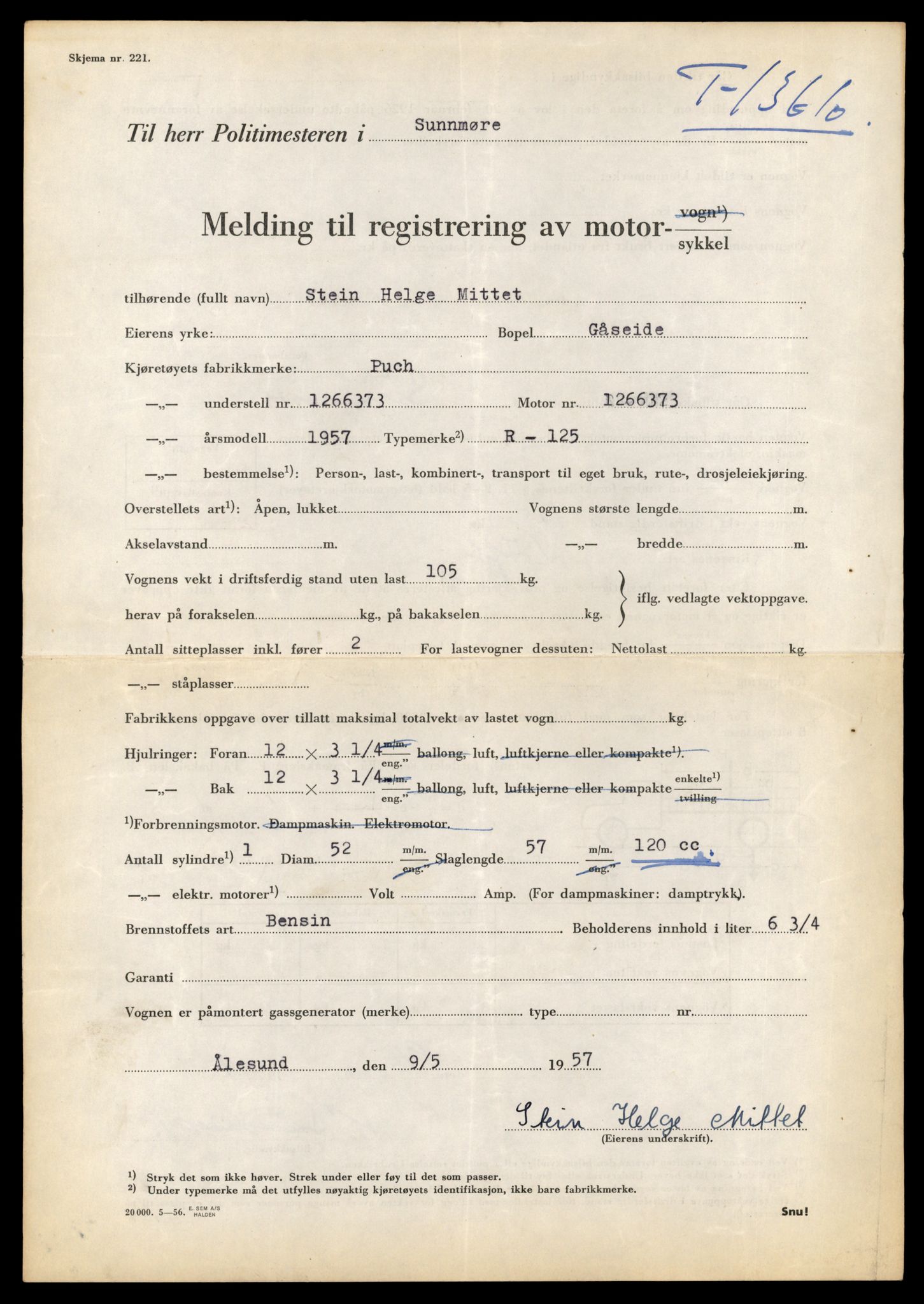 Møre og Romsdal vegkontor - Ålesund trafikkstasjon, AV/SAT-A-4099/F/Fe/L0040: Registreringskort for kjøretøy T 13531 - T 13709, 1927-1998, s. 1444