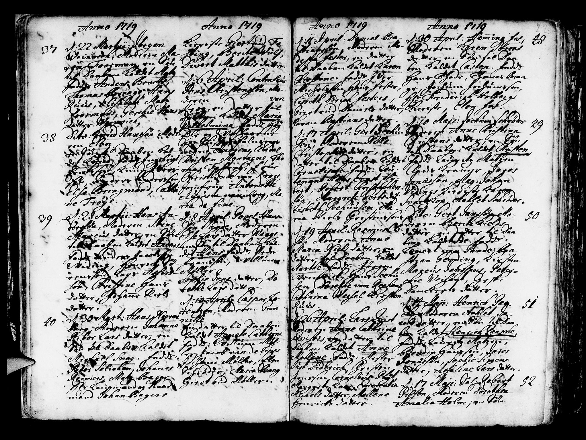 Nykirken Sokneprestembete, AV/SAB-A-77101/H/Haa/L0003: Ministerialbok nr. A 3, 1717-1764, s. 22