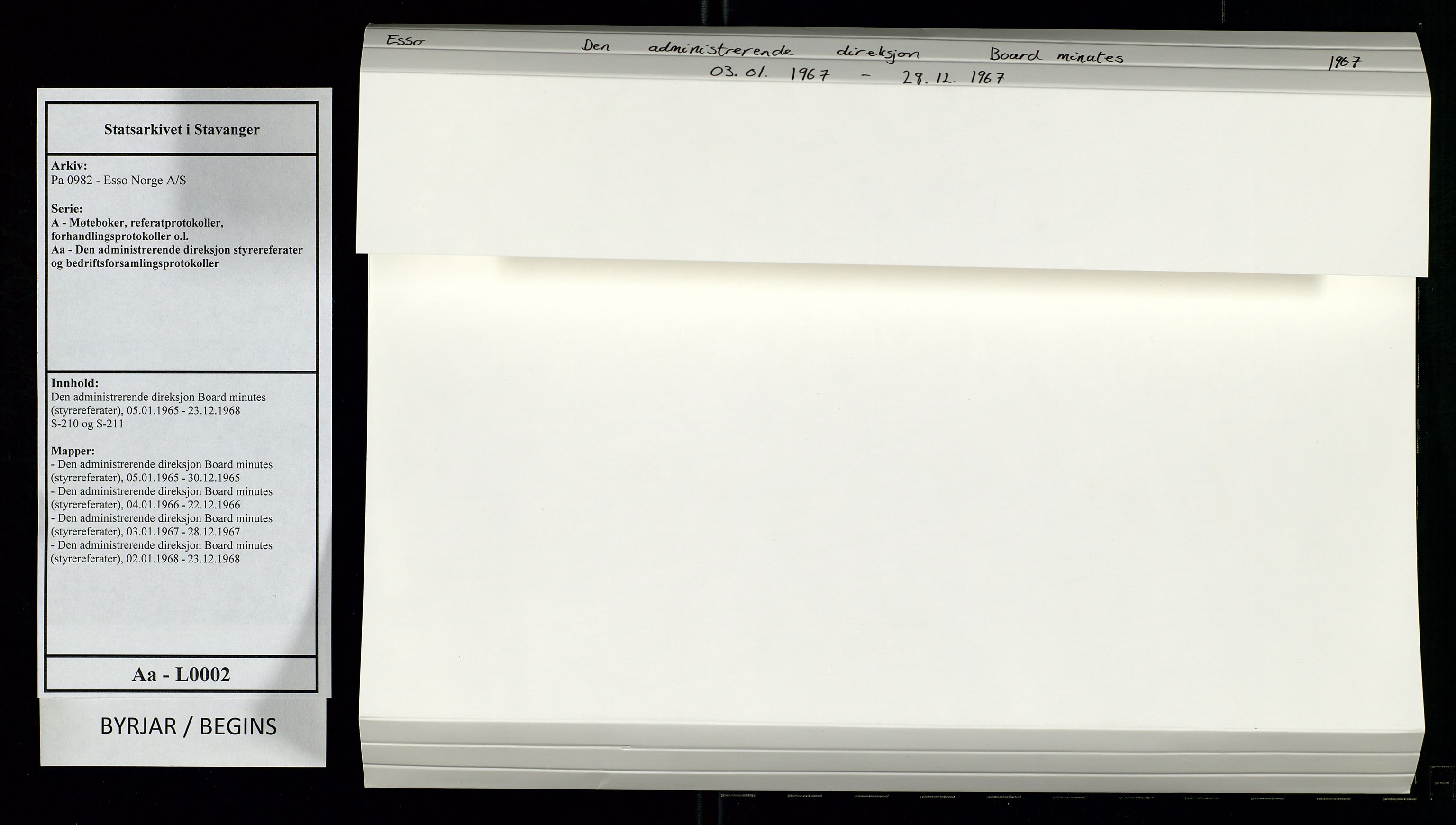 Pa 0982 - Esso Norge A/S, AV/SAST-A-100448/A/Aa/L0002/0003: Den administrerende direksjon Board minutes (styrereferater) / Den administrerende direksjon Board minutes (styrereferater), 1967, s. 1