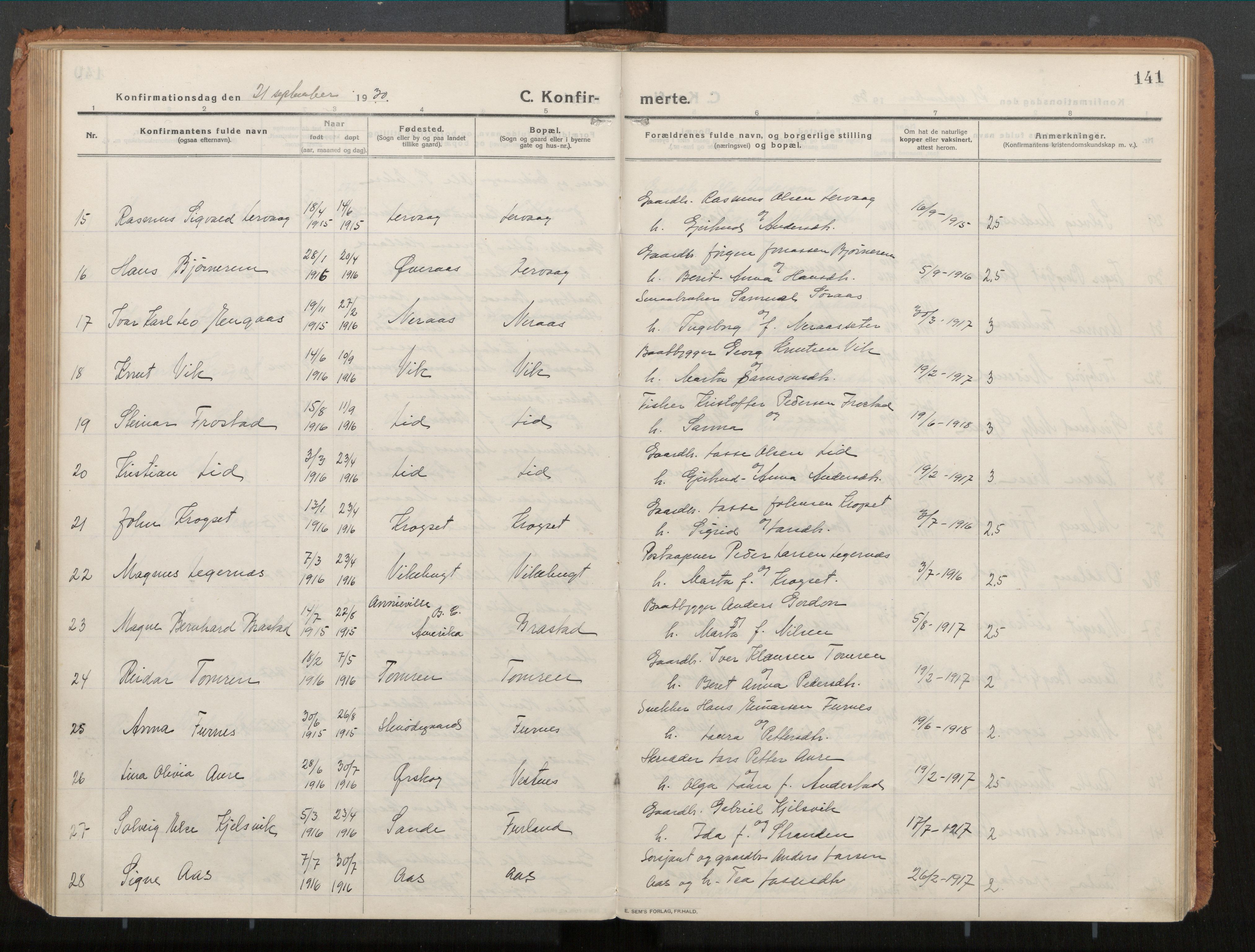 Ministerialprotokoller, klokkerbøker og fødselsregistre - Møre og Romsdal, AV/SAT-A-1454/539/L0534a: Ministerialbok nr. 539A08, 1912-1935, s. 141