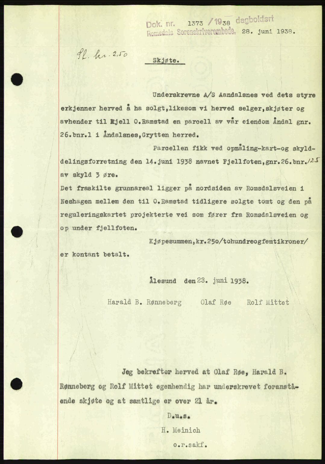 Romsdal sorenskriveri, SAT/A-4149/1/2/2C: Pantebok nr. A5, 1938-1938, Dagboknr: 1373/1938