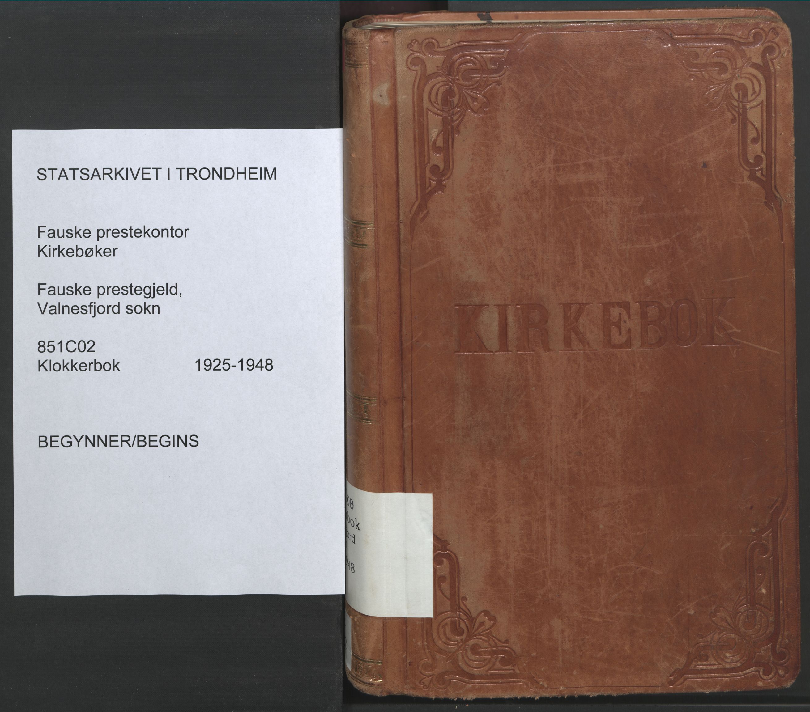 Ministerialprotokoller, klokkerbøker og fødselsregistre - Nordland, AV/SAT-A-1459/851/L0727: Klokkerbok nr. 851C02, 1925-1948