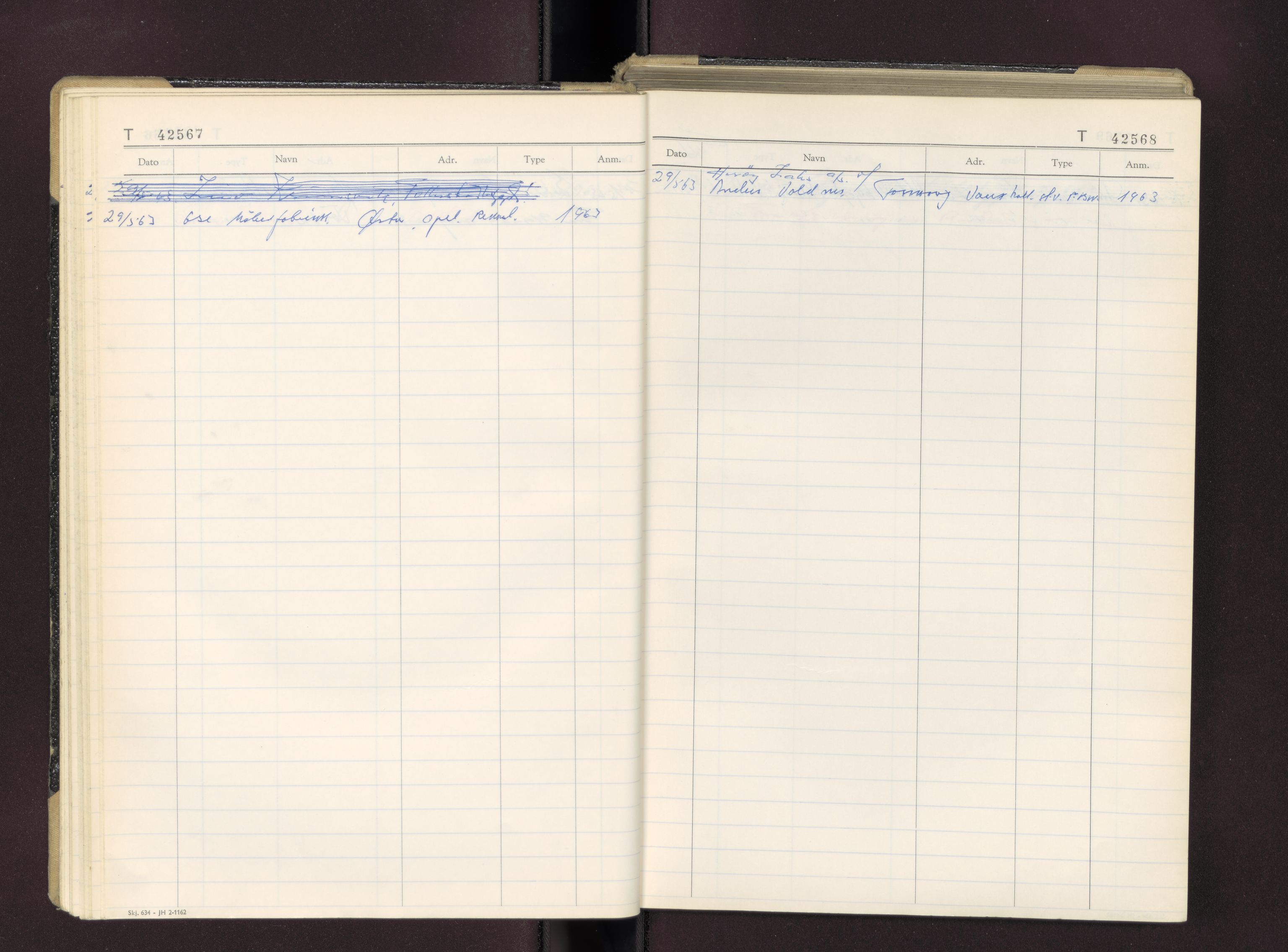 Møre og Romsdal vegkontor - Ålesund trafikkstasjon, AV/SAT-A-4099/F/Fc/L0038: Bilregister; T 42500 - T 42999, 1960-1970