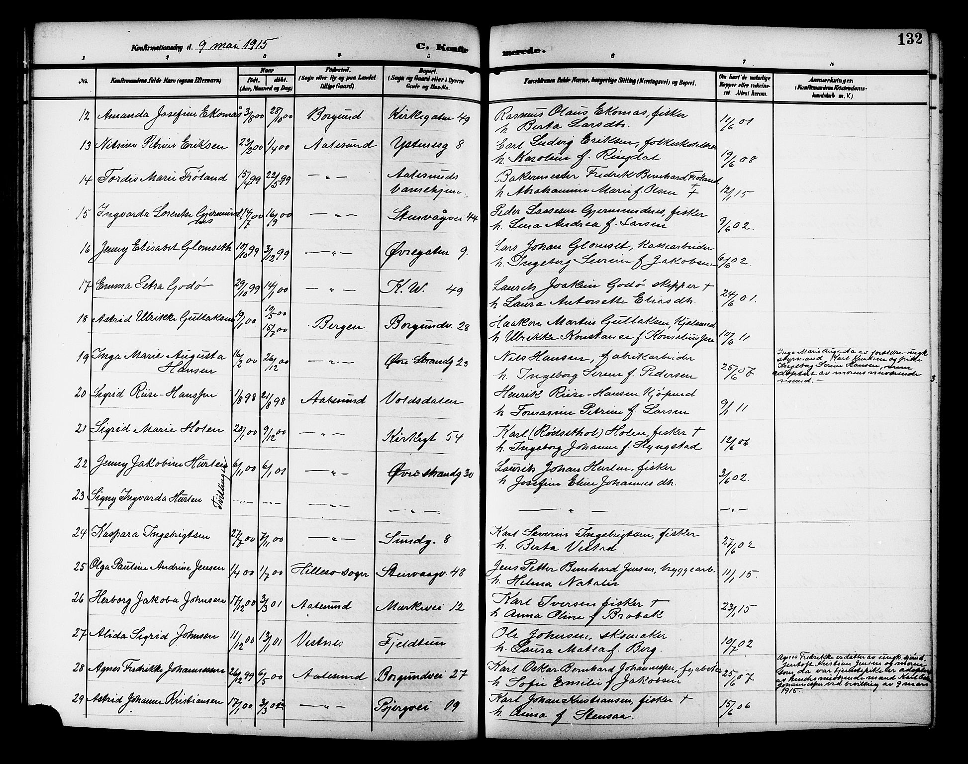 Ministerialprotokoller, klokkerbøker og fødselsregistre - Møre og Romsdal, AV/SAT-A-1454/529/L0470: Klokkerbok nr. 529C07, 1907-1917, s. 132