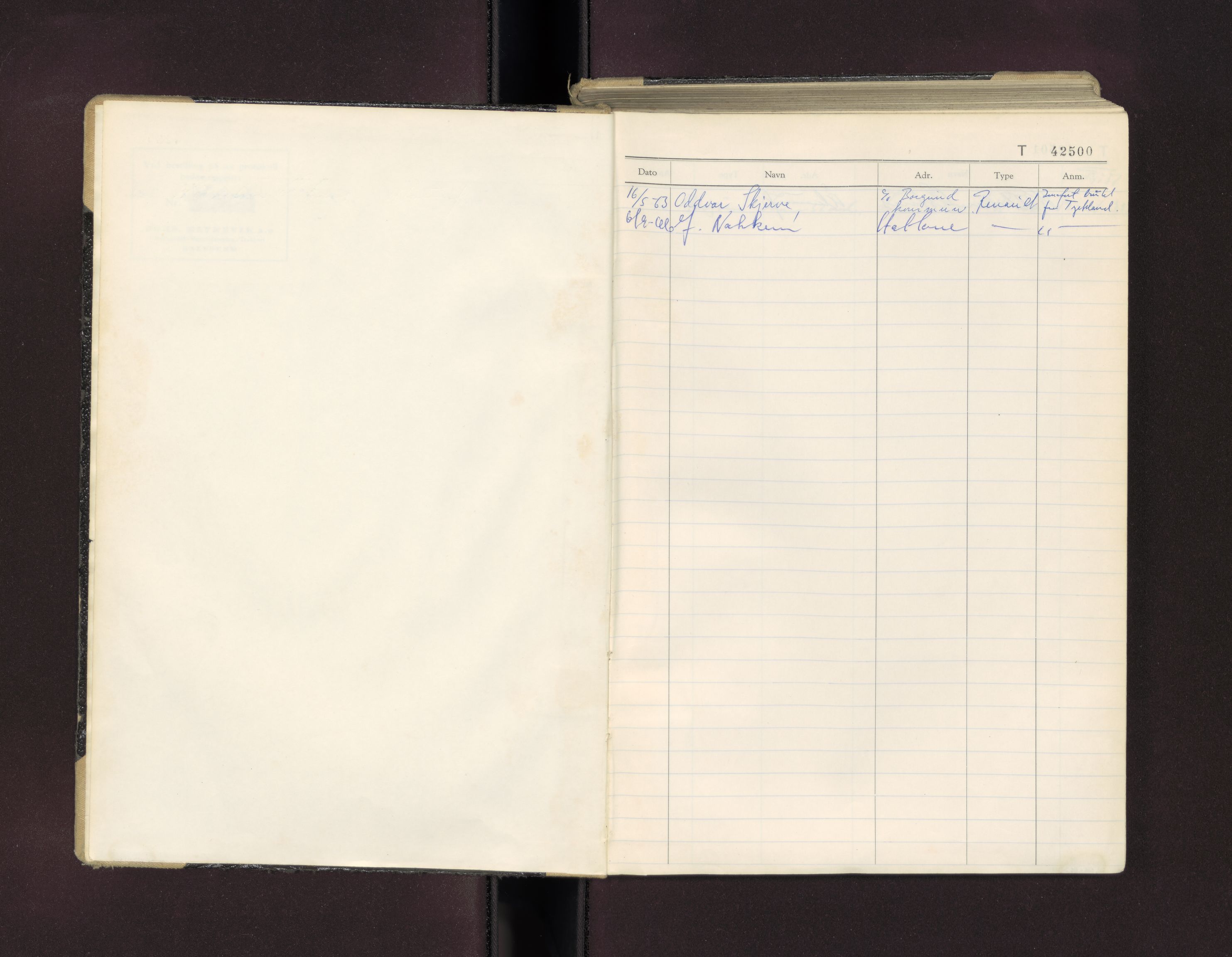 Møre og Romsdal vegkontor - Ålesund trafikkstasjon, AV/SAT-A-4099/F/Fc/L0038: Bilregister; T 42500 - T 42999, 1960-1970