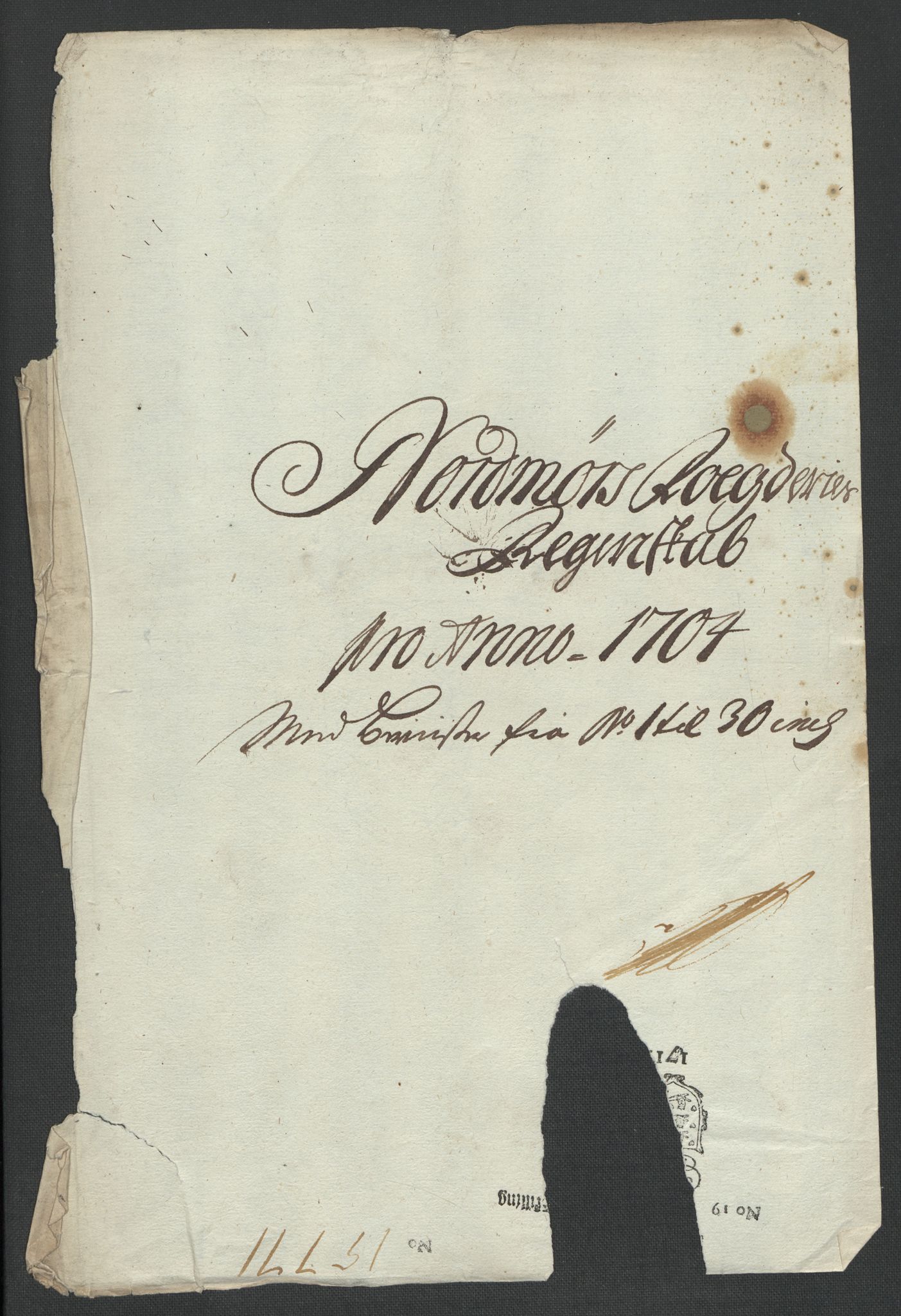 Rentekammeret inntil 1814, Reviderte regnskaper, Fogderegnskap, RA/EA-4092/R56/L3740: Fogderegnskap Nordmøre, 1703-1704, s. 196