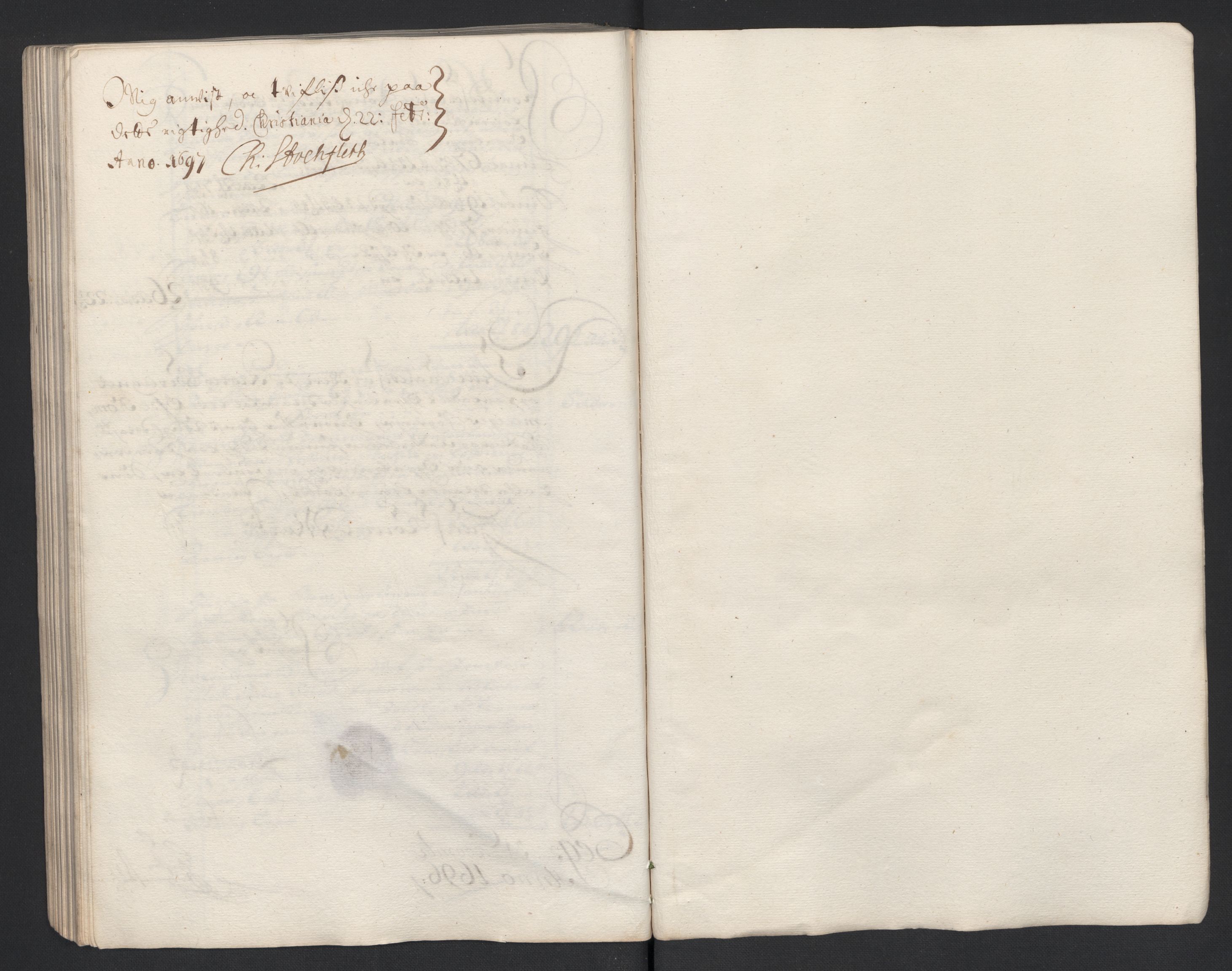 Rentekammeret inntil 1814, Reviderte regnskaper, Fogderegnskap, RA/EA-4092/R12/L0708: Fogderegnskap Øvre Romerike, 1696, s. 207