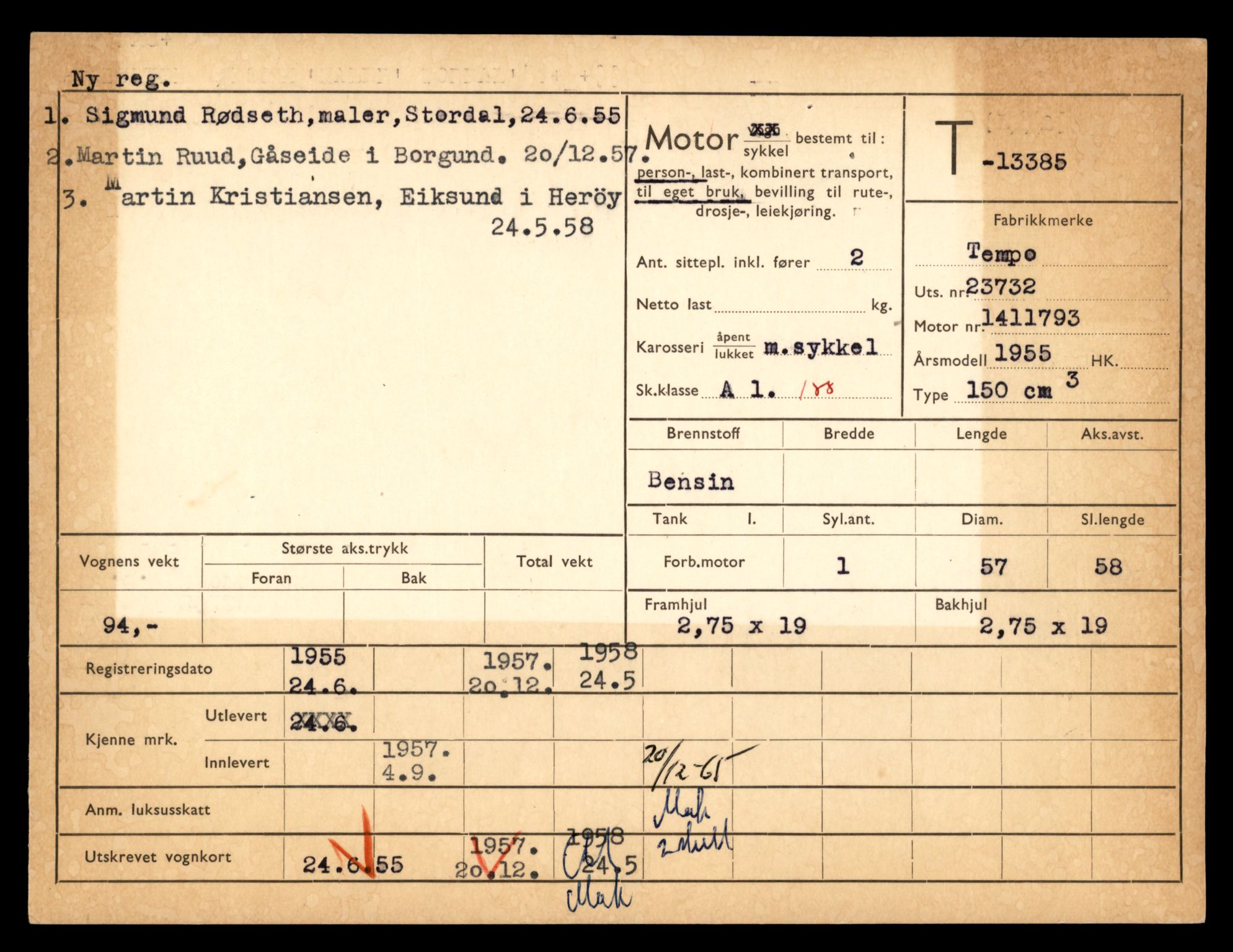 Møre og Romsdal vegkontor - Ålesund trafikkstasjon, AV/SAT-A-4099/F/Fe/L0039: Registreringskort for kjøretøy T 13361 - T 13530, 1927-1998, s. 393