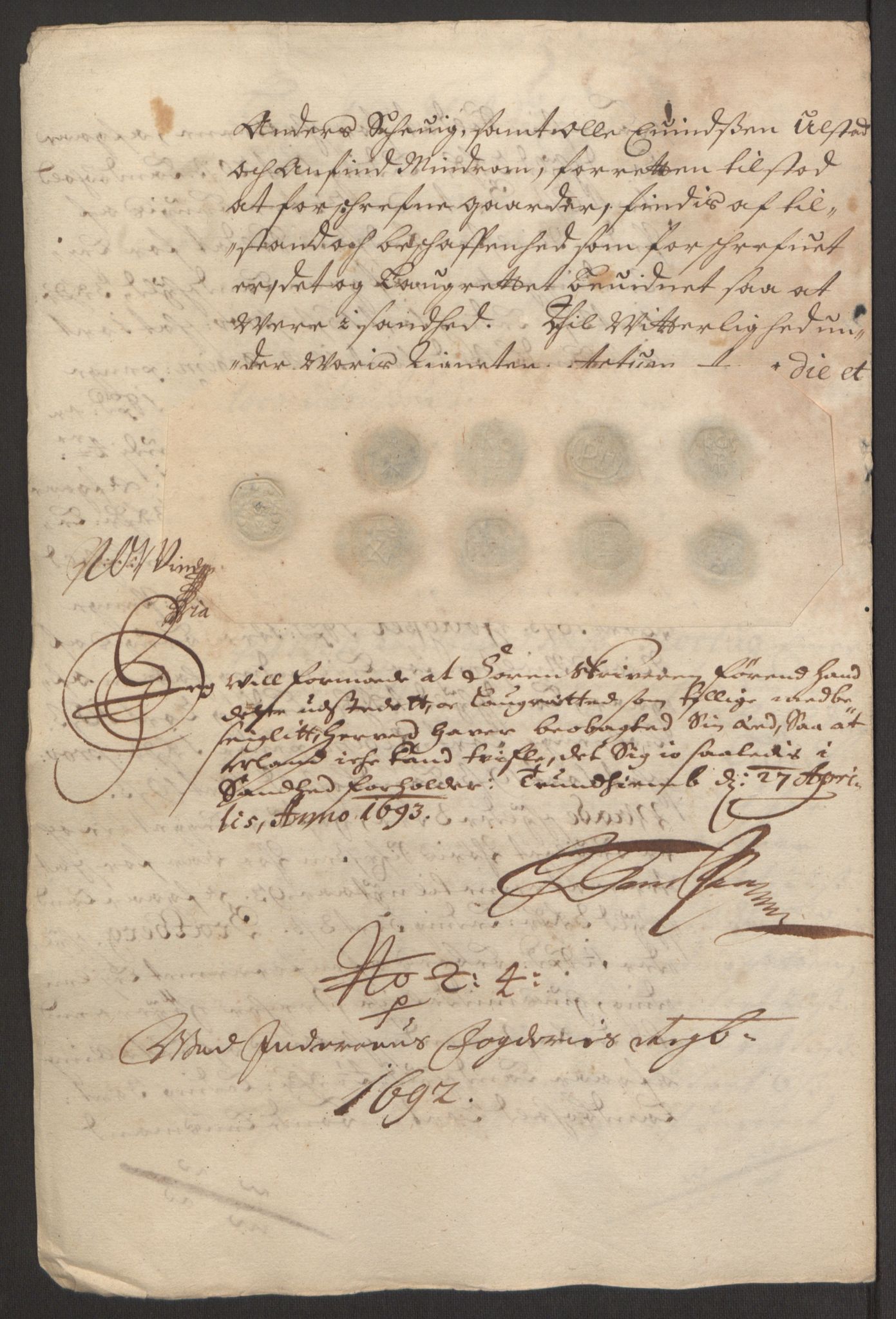Rentekammeret inntil 1814, Reviderte regnskaper, Fogderegnskap, RA/EA-4092/R63/L4308: Fogderegnskap Inderøy, 1692-1694, s. 233