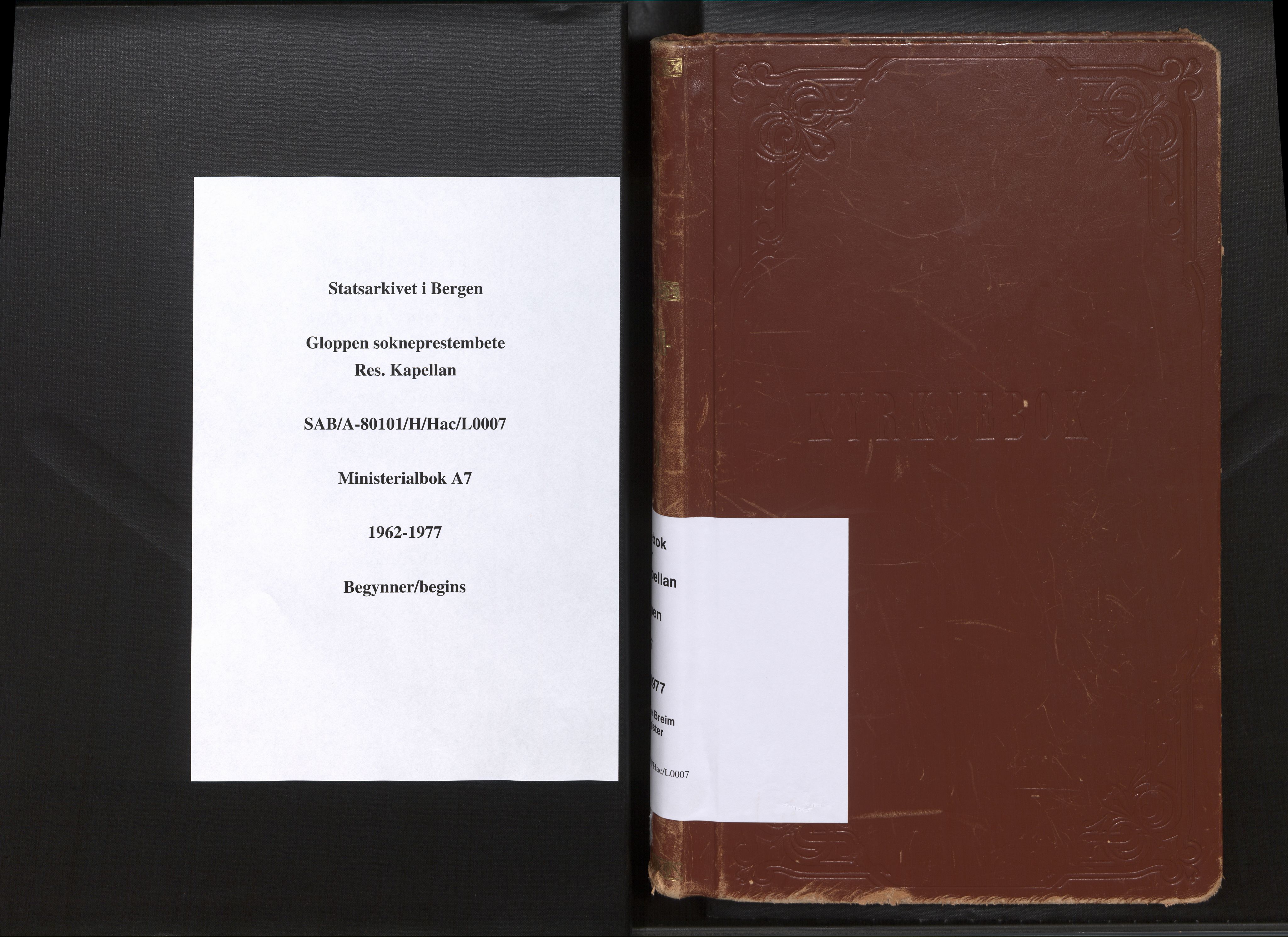 Gloppen sokneprestembete, SAB/A-80101/H/Hac/L0007: Residerende kapellans bok nr. A 7, 1962-1977
