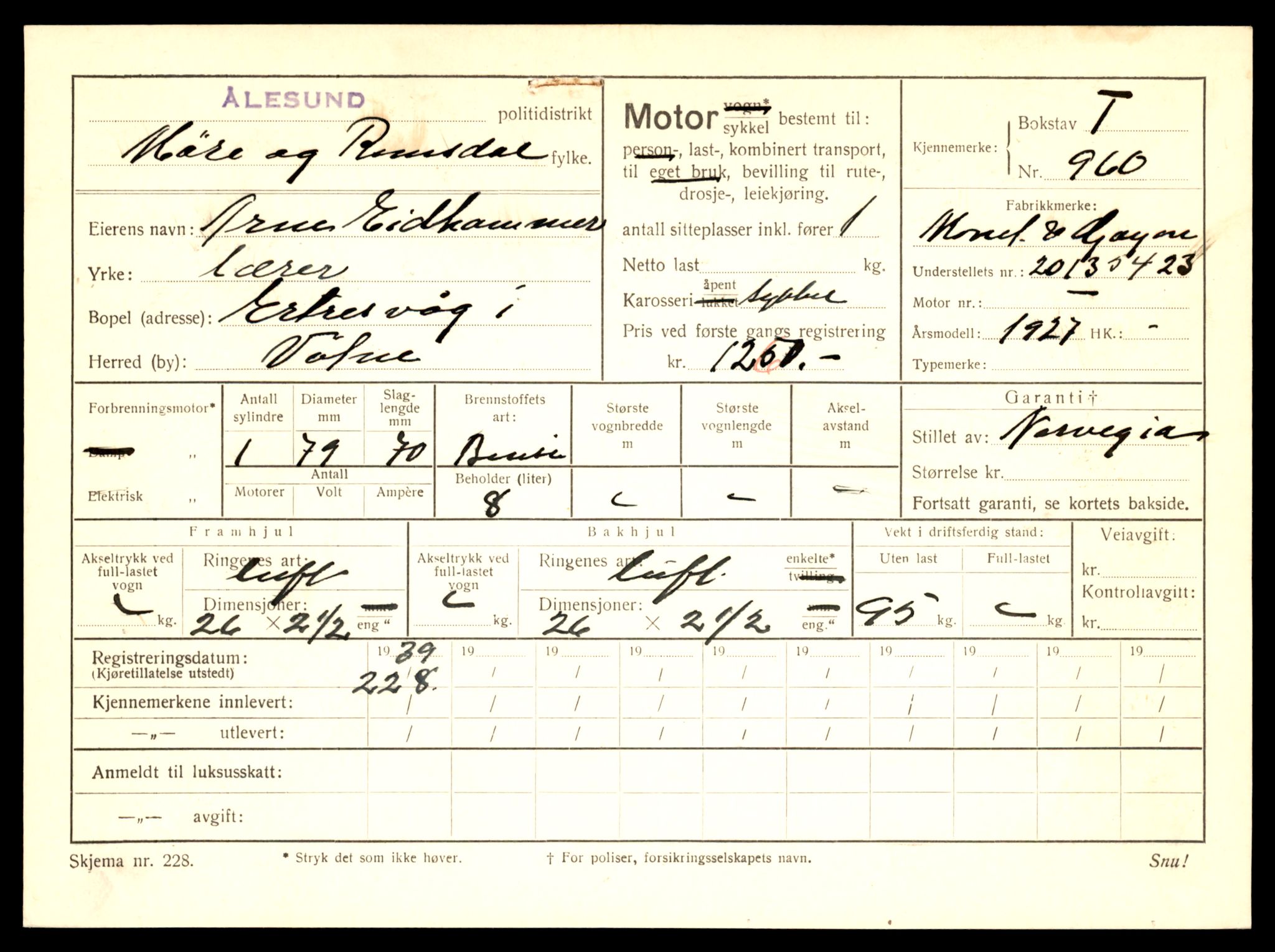 Møre og Romsdal vegkontor - Ålesund trafikkstasjon, AV/SAT-A-4099/F/Fe/L0009: Registreringskort for kjøretøy T 896 - T 1049, 1927-1998, s. 919