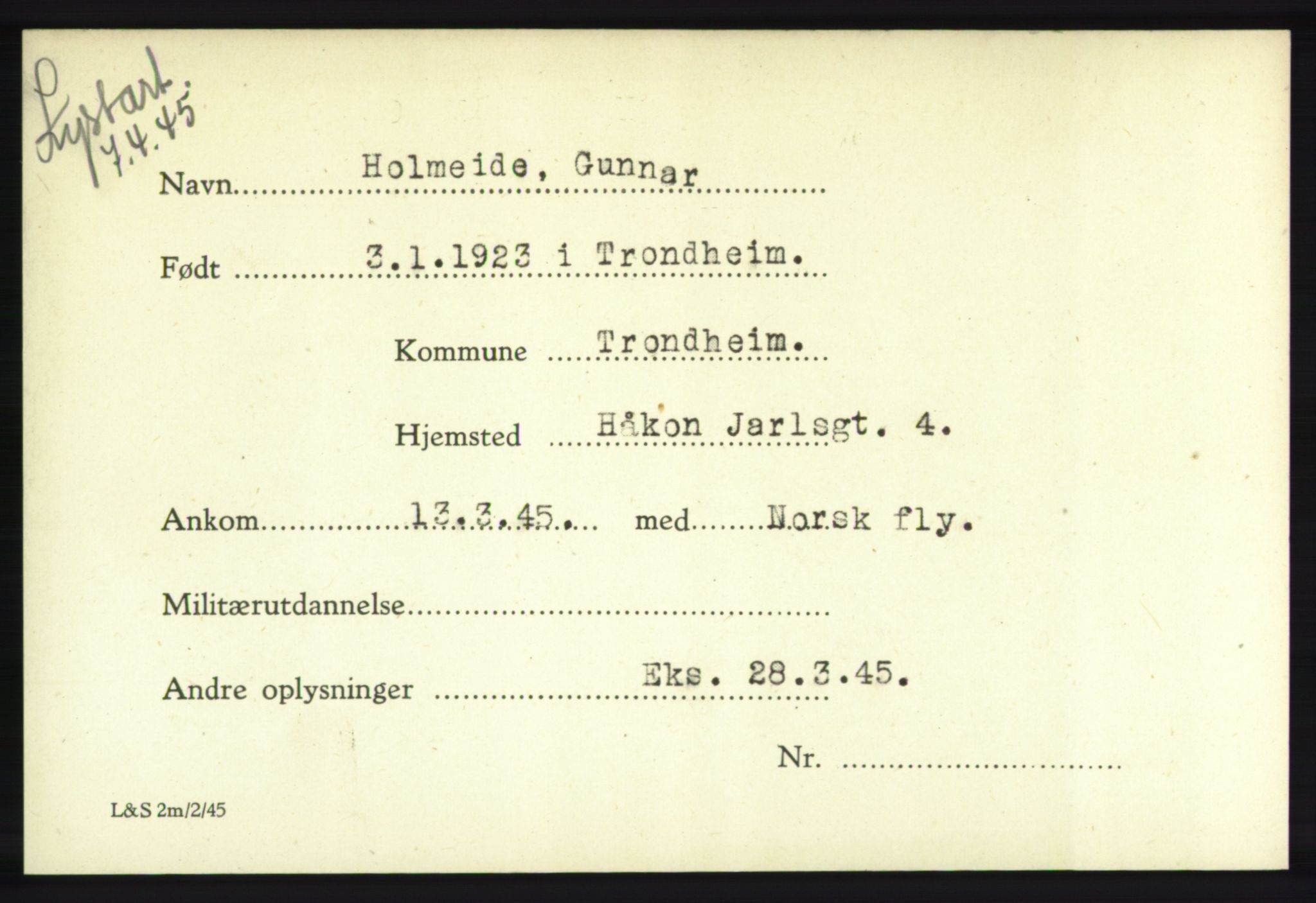 Forsvarets Overkommando. 2. kontor. Arkiv 8.1. Mottakersentralen FDE og FO.II, RA/RAFA-6952/P/Pa/L0009: Holme - Jensrud , 1940-1945, s. 4