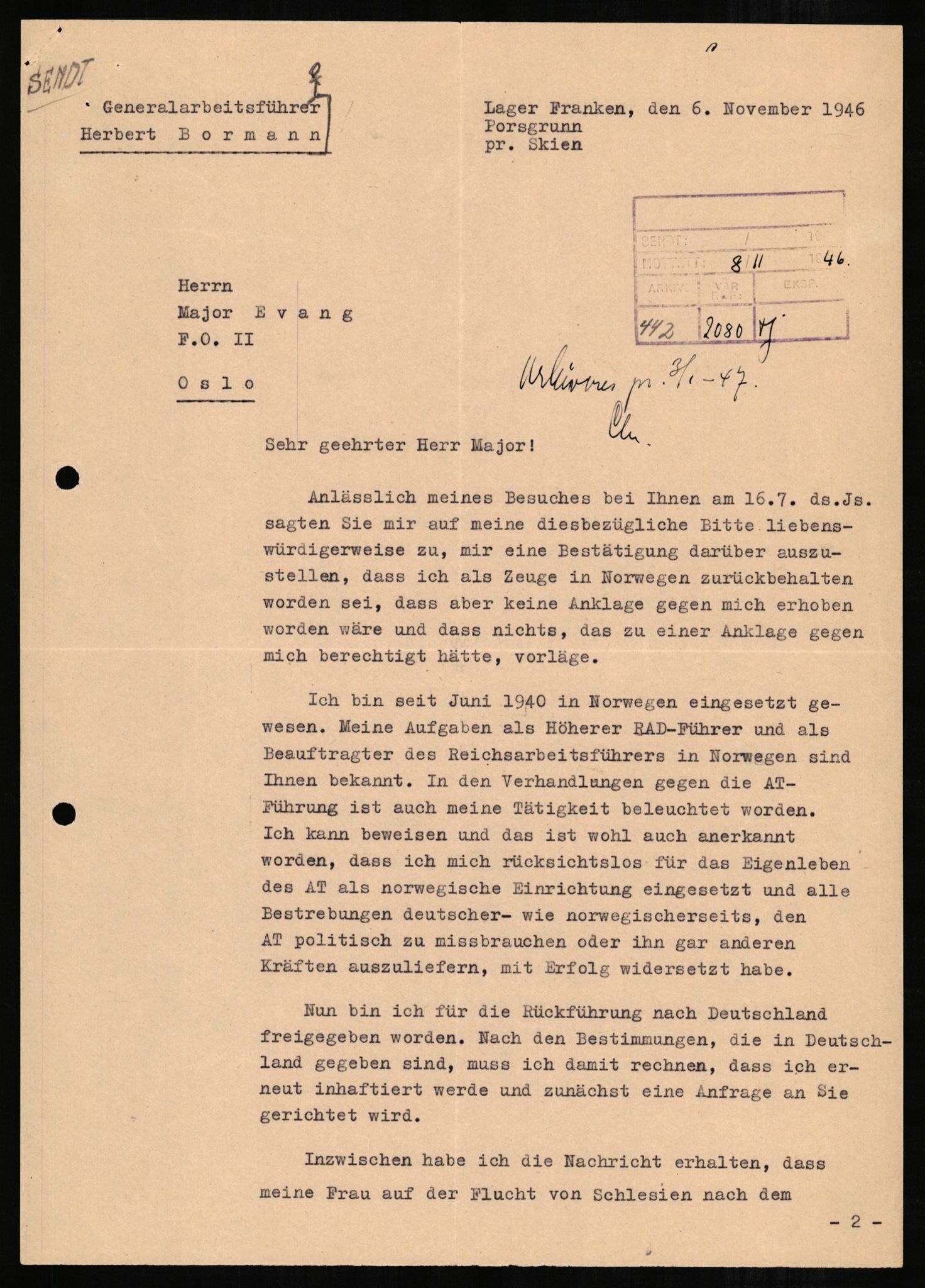 Forsvaret, Forsvarets overkommando II, AV/RA-RAFA-3915/D/Db/L0004: CI Questionaires. Tyske okkupasjonsstyrker i Norge. Tyskere., 1945-1946, s. 11