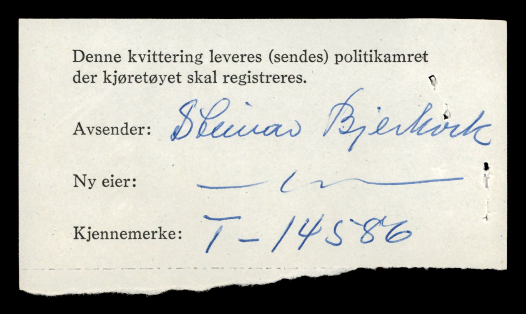 Møre og Romsdal vegkontor - Ålesund trafikkstasjon, AV/SAT-A-4099/F/Fe/L0047: Registreringskort for kjøretøy T 14580 - T 14720, 1927-1998, s. 154