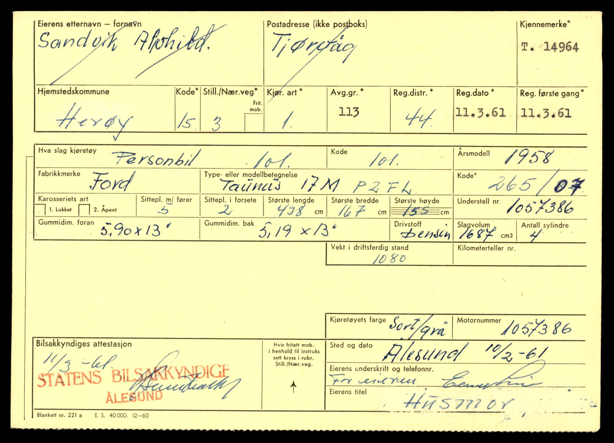 Møre og Romsdal vegkontor - Ålesund trafikkstasjon, AV/SAT-A-4099/F/Fe/L0049: Registreringskort for kjøretøy T 14864 - T 18613, 1927-1998, s. 2345