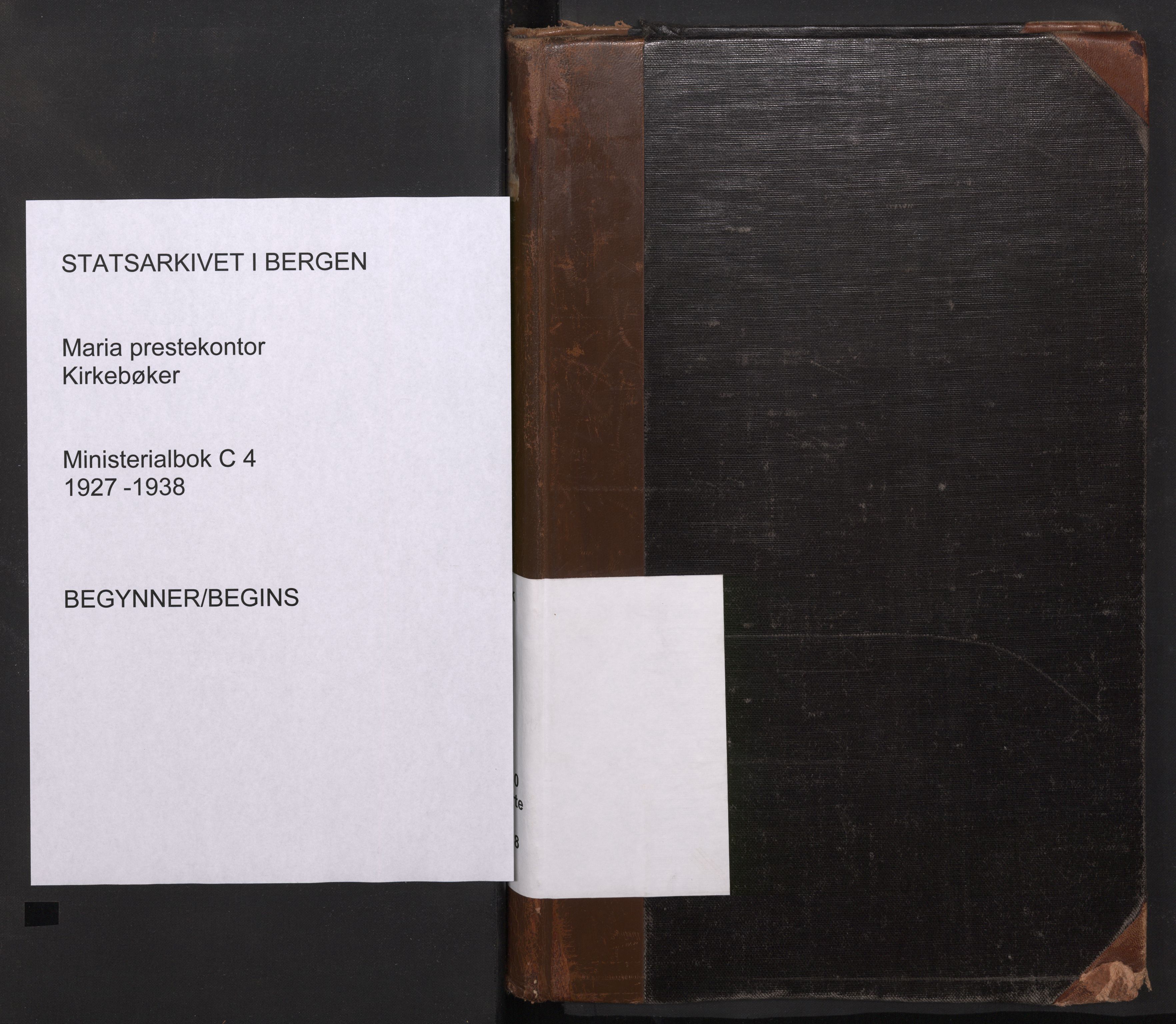 Mariakirken Sokneprestembete, AV/SAB-A-76901/H/Haa/L0016: Ministerialbok nr. C 4, 1927-1938