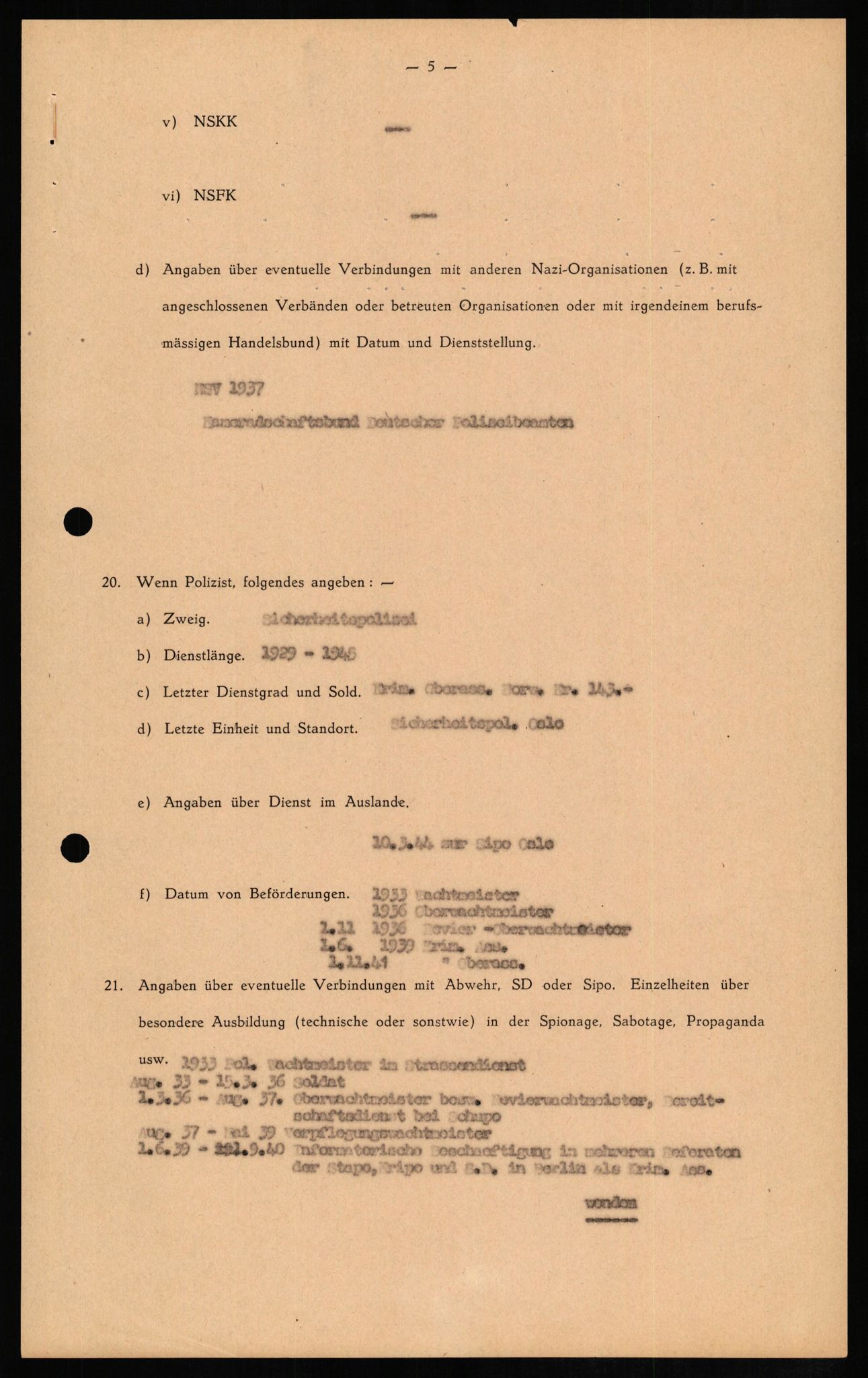 Forsvaret, Forsvarets overkommando II, AV/RA-RAFA-3915/D/Db/L0010: CI Questionaires. Tyske okkupasjonsstyrker i Norge. Tyskere., 1945-1946, s. 435