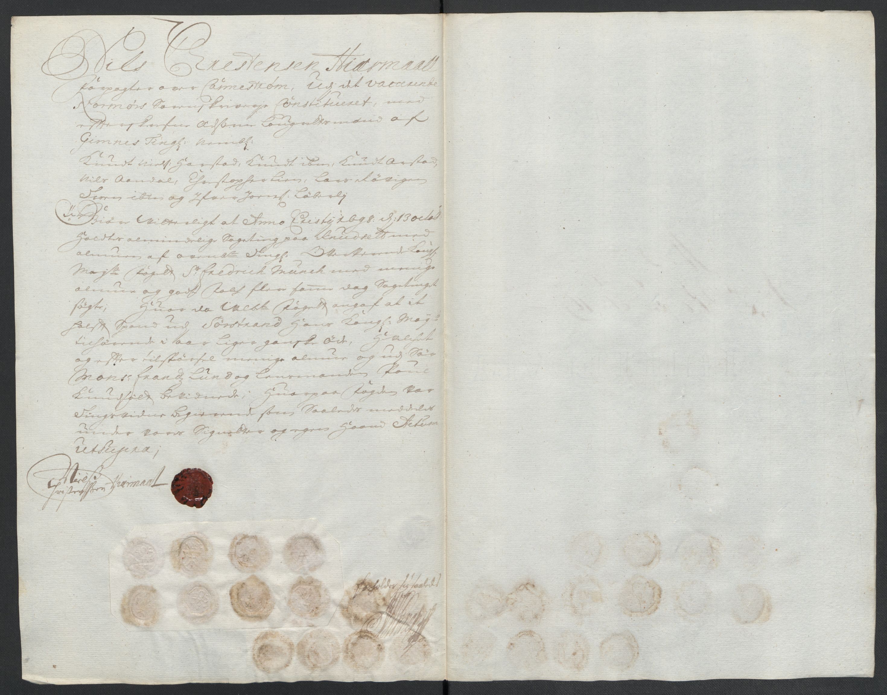 Rentekammeret inntil 1814, Reviderte regnskaper, Fogderegnskap, AV/RA-EA-4092/R56/L3737: Fogderegnskap Nordmøre, 1697-1698, s. 311