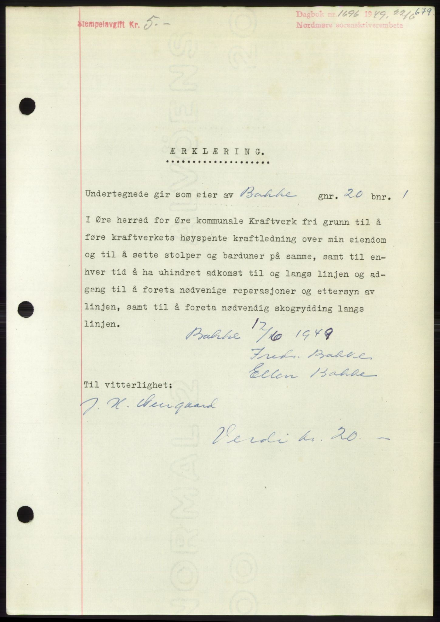 Nordmøre sorenskriveri, SAT/A-4132/1/2/2Ca: Pantebok nr. B101, 1949-1949, Dagboknr: 1696/1949