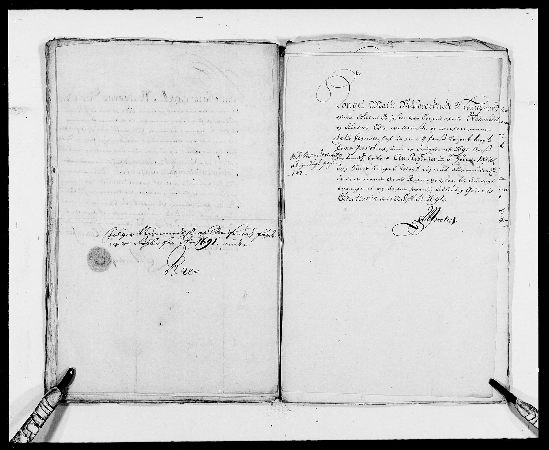 Rentekammeret inntil 1814, Reviderte regnskaper, Fogderegnskap, AV/RA-EA-4092/R24/L1574: Fogderegnskap Numedal og Sandsvær, 1688-1691, s. 143