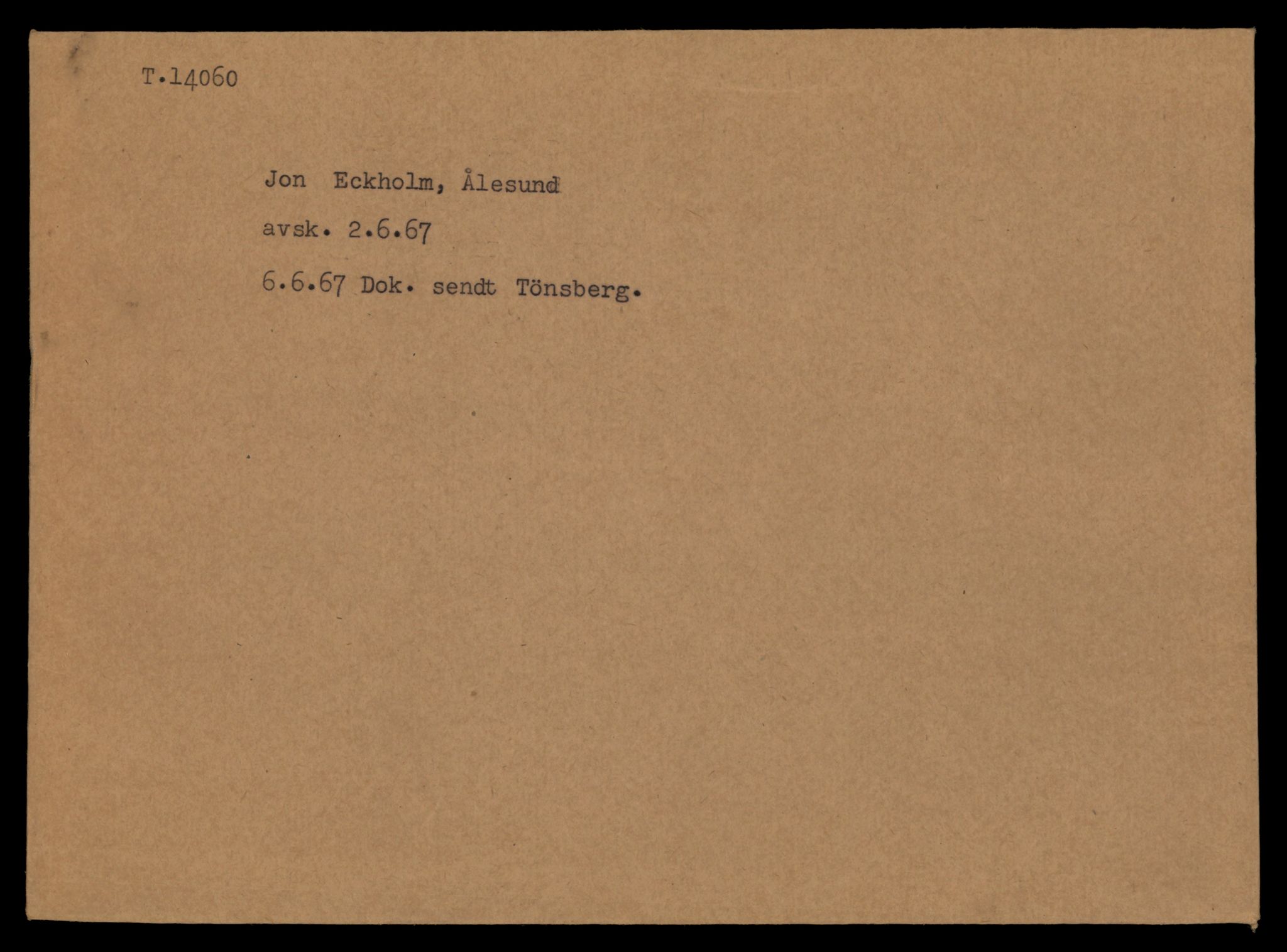 Møre og Romsdal vegkontor - Ålesund trafikkstasjon, AV/SAT-A-4099/F/Fe/L0042: Registreringskort for kjøretøy T 13906 - T 14079, 1927-1998, s. 2703