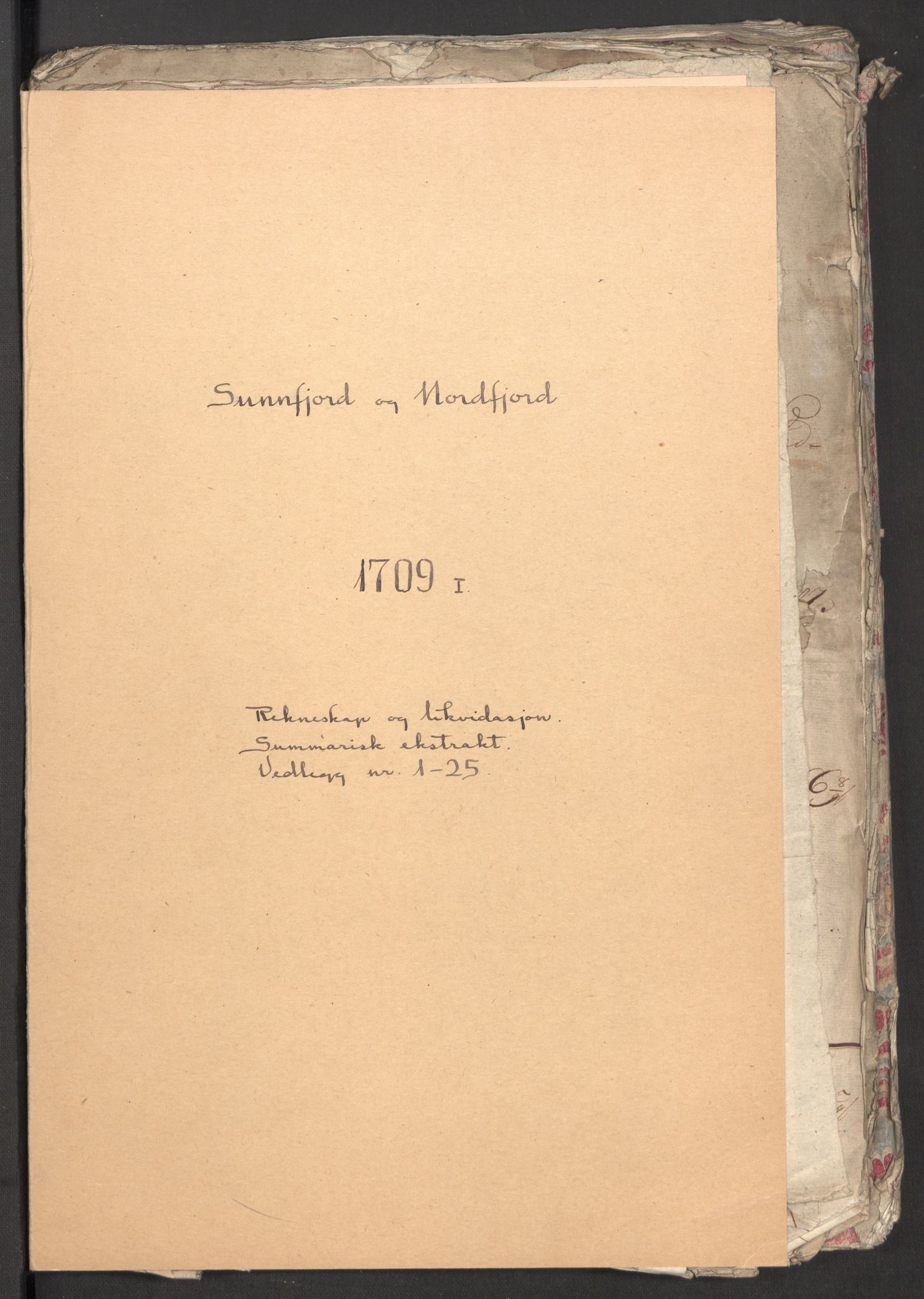 Rentekammeret inntil 1814, Reviderte regnskaper, Fogderegnskap, AV/RA-EA-4092/R53/L3432: Fogderegnskap Sunn- og Nordfjord, 1709, s. 2