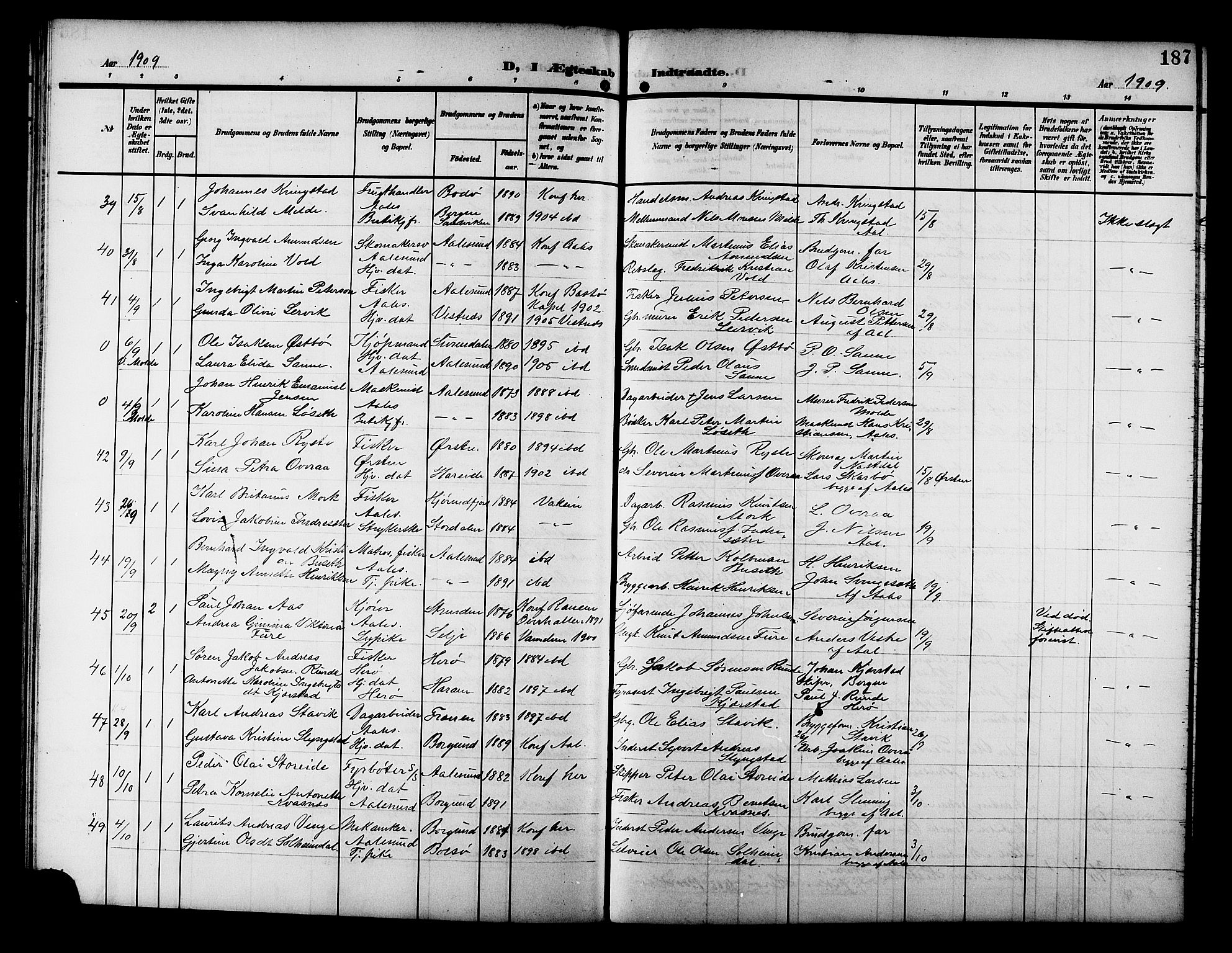 Ministerialprotokoller, klokkerbøker og fødselsregistre - Møre og Romsdal, AV/SAT-A-1454/529/L0470: Klokkerbok nr. 529C07, 1907-1917, s. 187