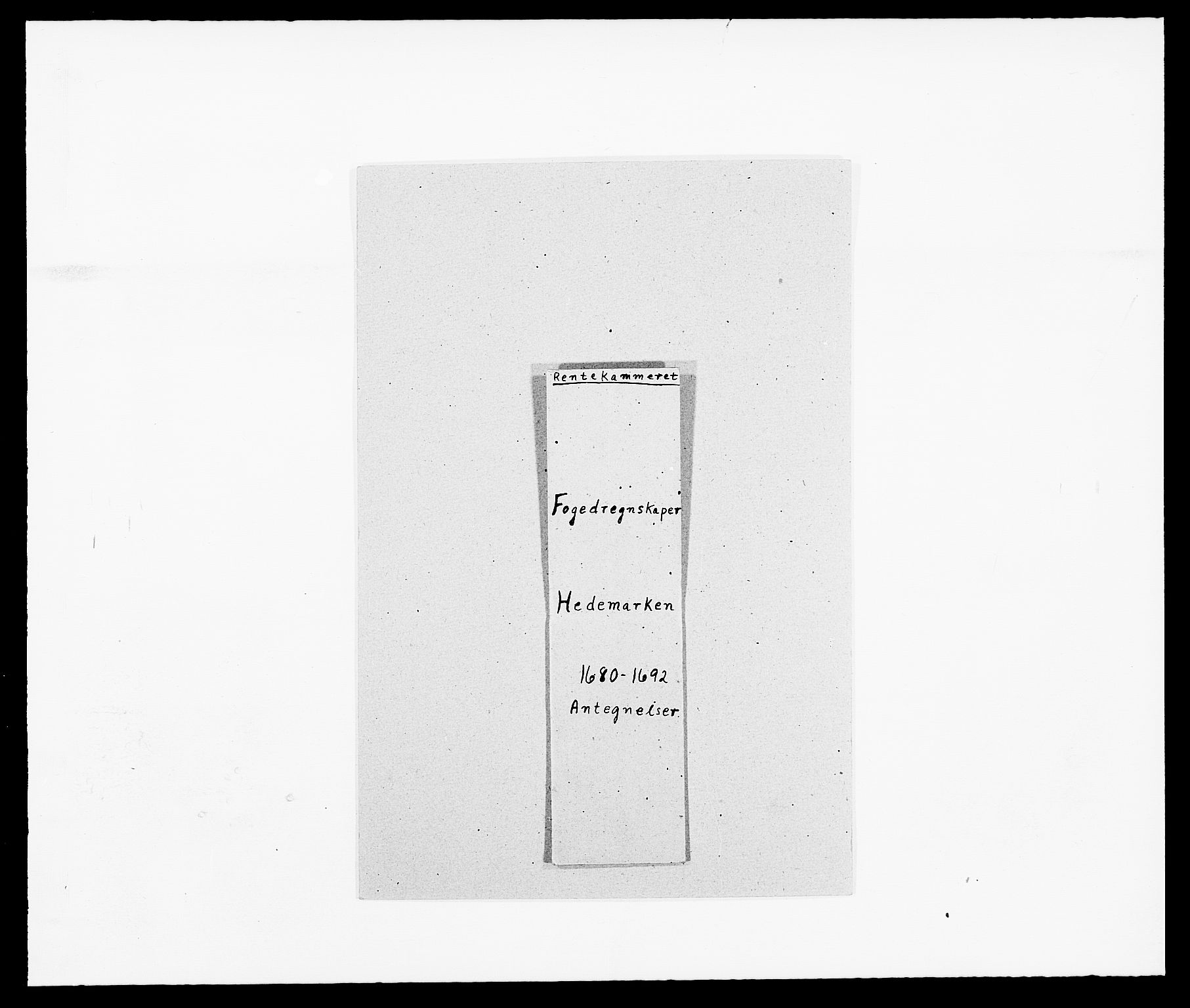 Rentekammeret inntil 1814, Reviderte regnskaper, Fogderegnskap, AV/RA-EA-4092/R16/L1033: Fogderegnskap Hedmark, 1692, s. 1
