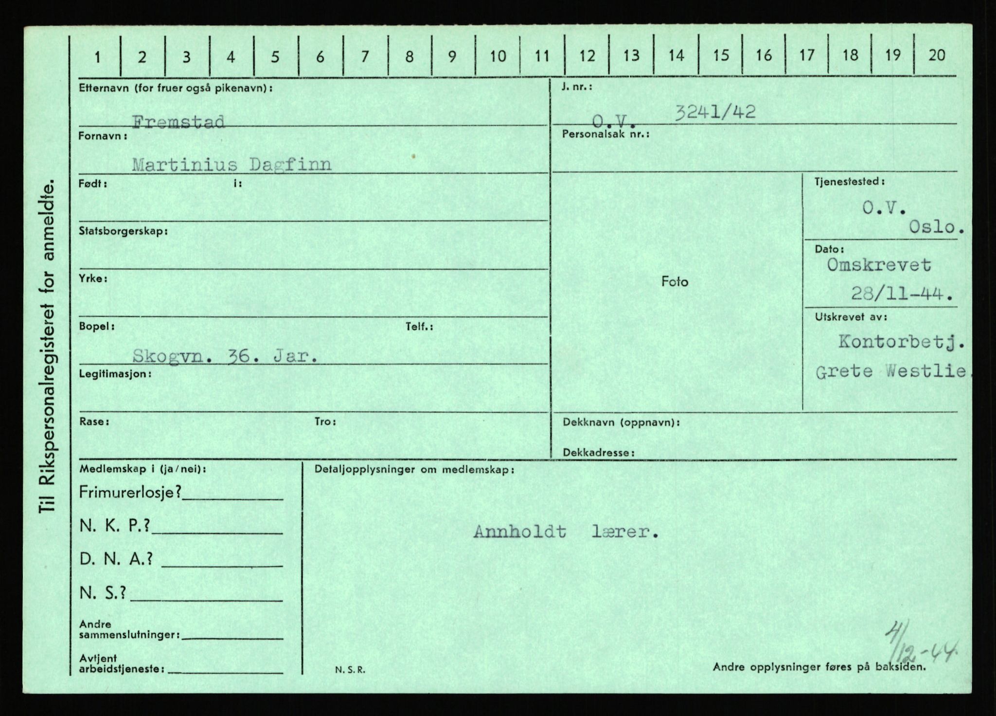 Statspolitiet - Hovedkontoret / Osloavdelingen, AV/RA-S-1329/C/Ca/L0004: Eid - funn av gjenstander	, 1943-1945, s. 4624