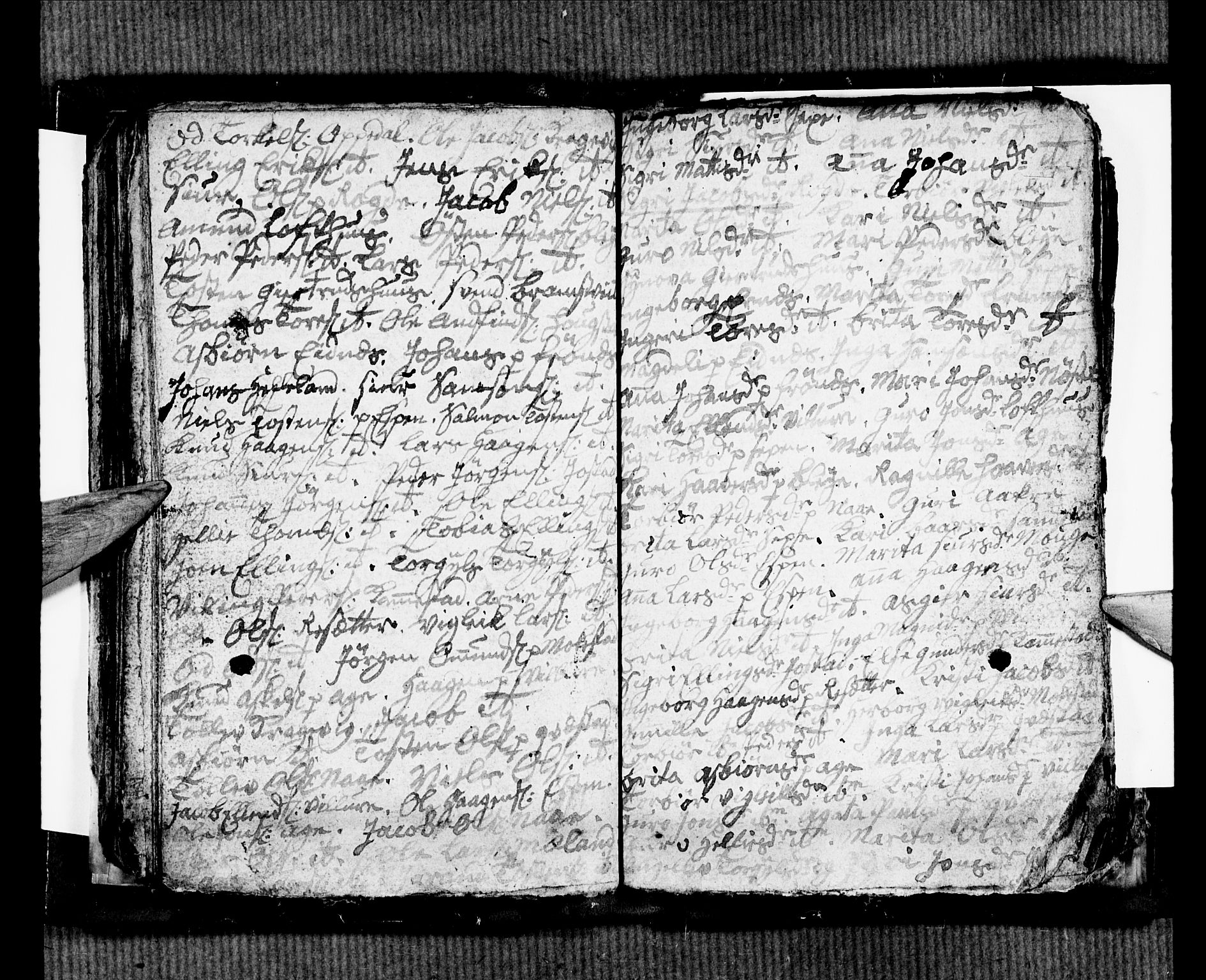 Ullensvang sokneprestembete, SAB/A-78701/H/Hab: Klokkerbok nr. B 4, 1775-1778, s. 80-81