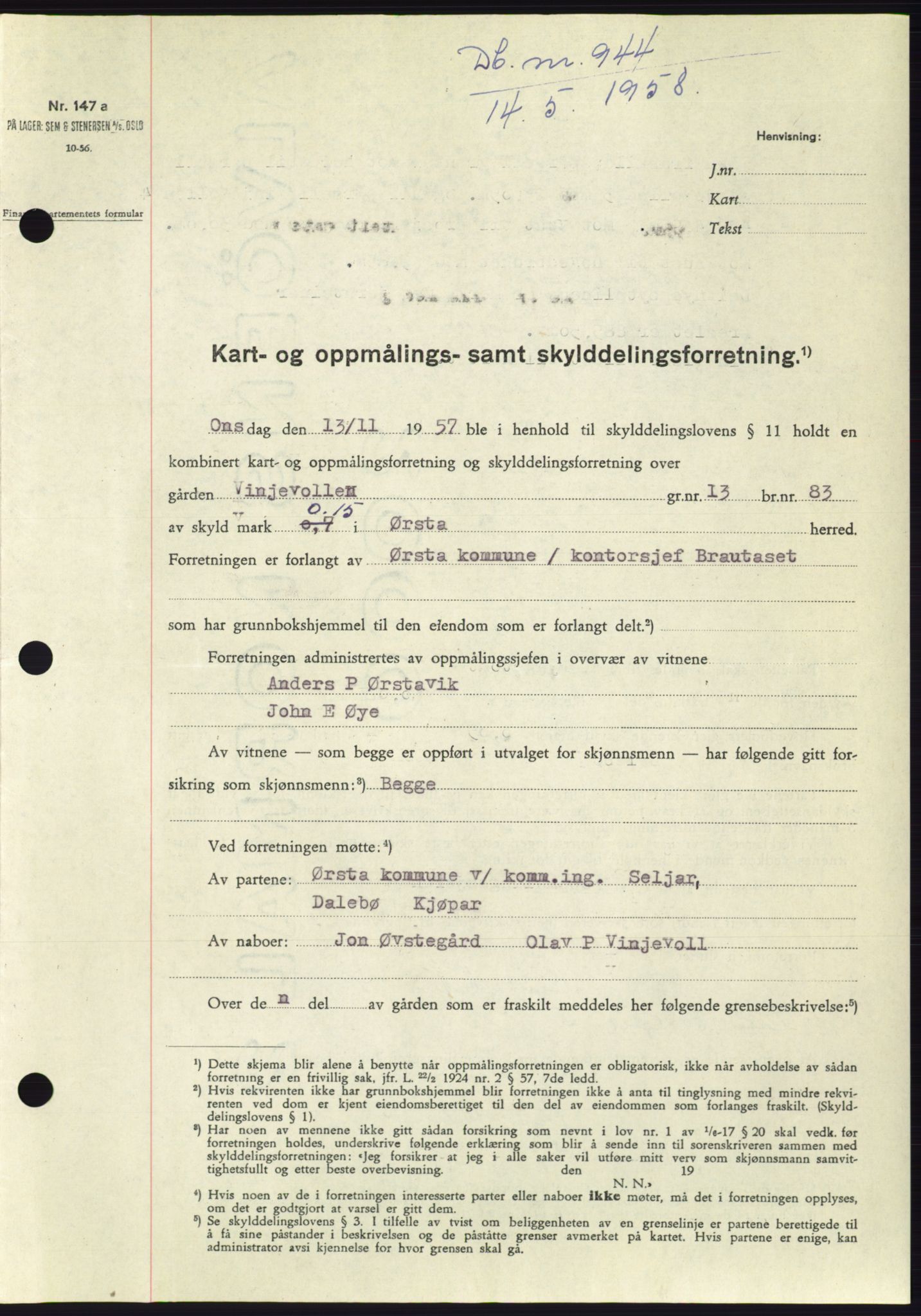 Søre Sunnmøre sorenskriveri, SAT/A-4122/1/2/2C/L0109: Pantebok nr. 35A, 1958-1958, Dagboknr: 944/1958
