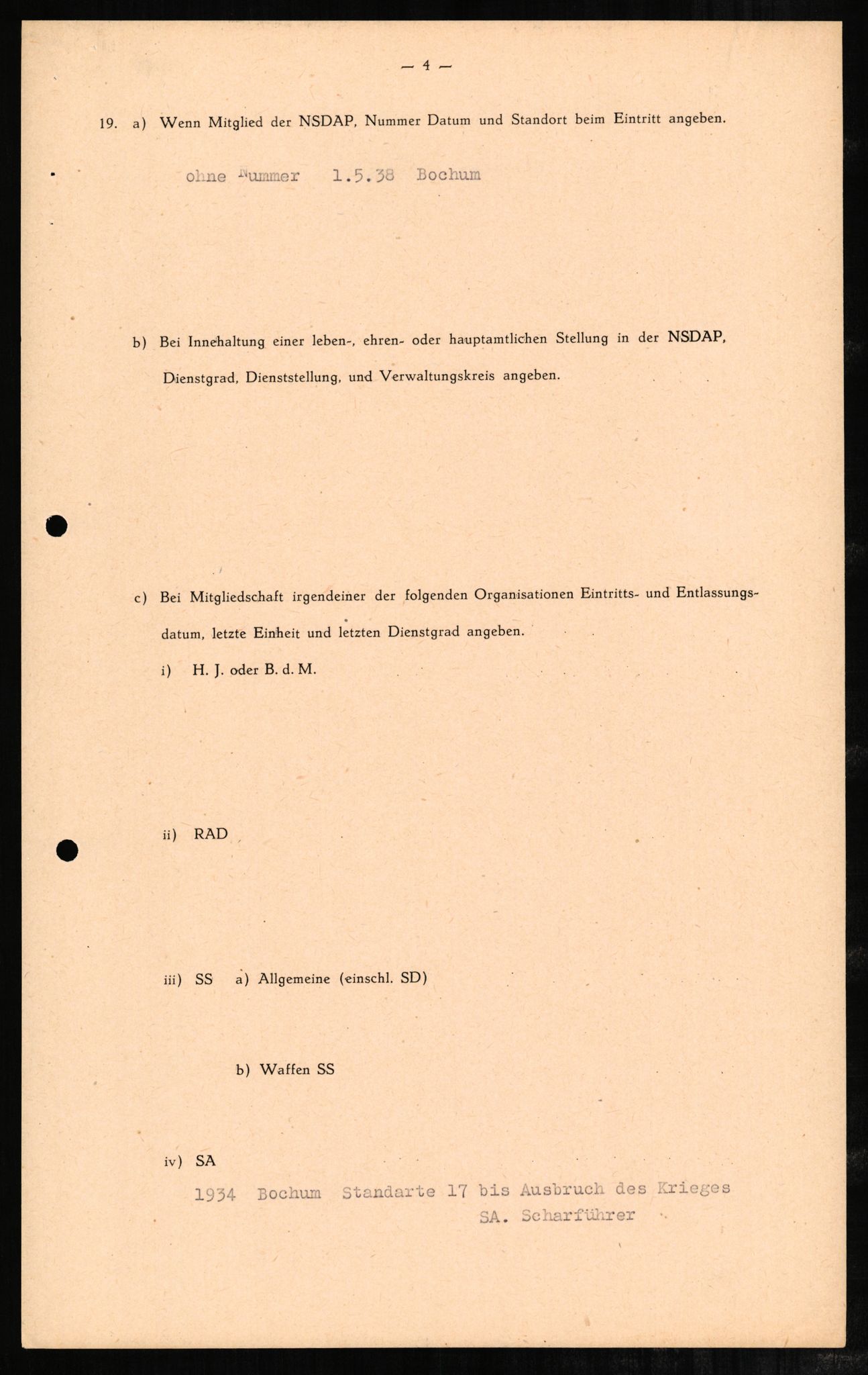 Forsvaret, Forsvarets overkommando II, AV/RA-RAFA-3915/D/Db/L0002: CI Questionaires. Tyske okkupasjonsstyrker i Norge. Tyskere., 1945-1946, s. 43