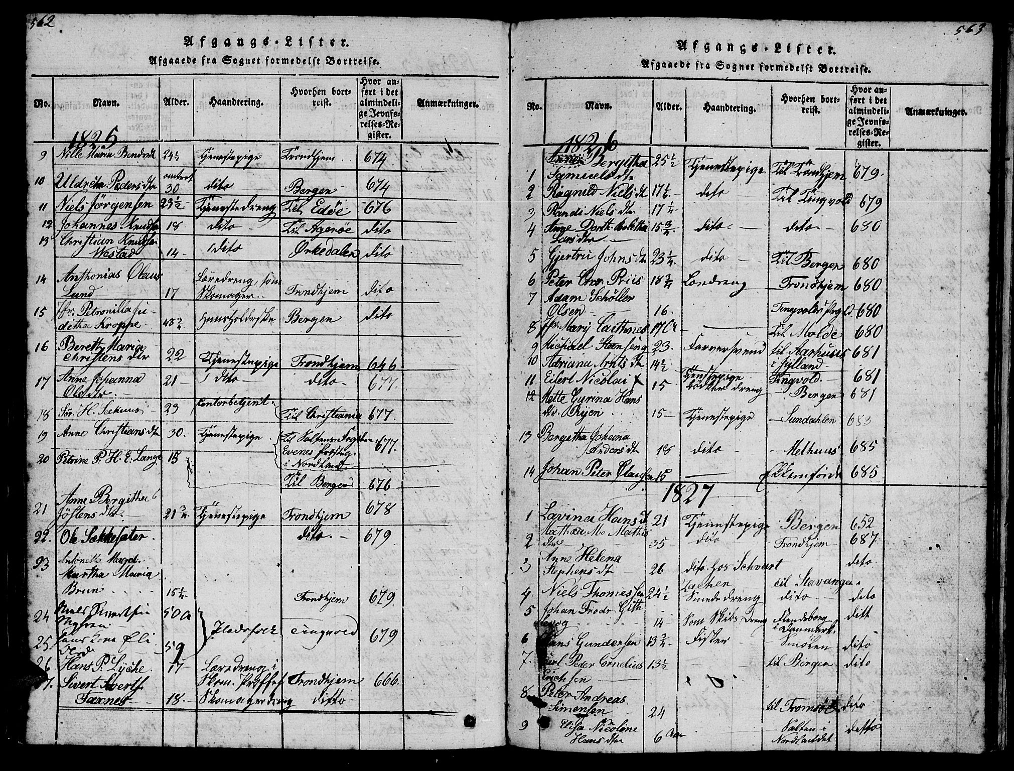 Ministerialprotokoller, klokkerbøker og fødselsregistre - Møre og Romsdal, SAT/A-1454/572/L0856: Klokkerbok nr. 572C01, 1819-1832, s. 562-563