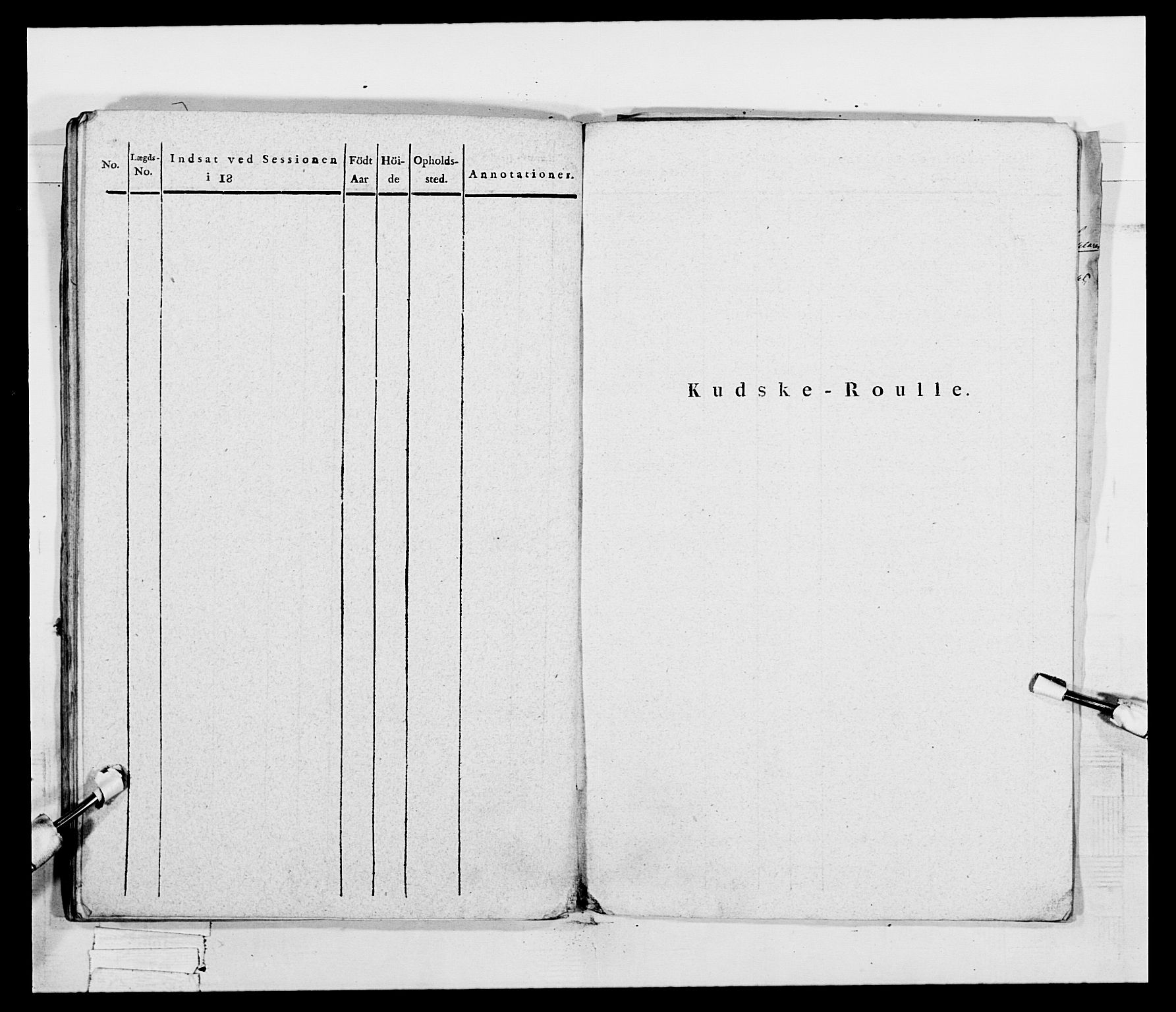 Generalitets- og kommissariatskollegiet, Det kongelige norske kommissariatskollegium, AV/RA-EA-5420/E/Eh/L0048: Akershusiske skarpskytterregiment, 1812, s. 315