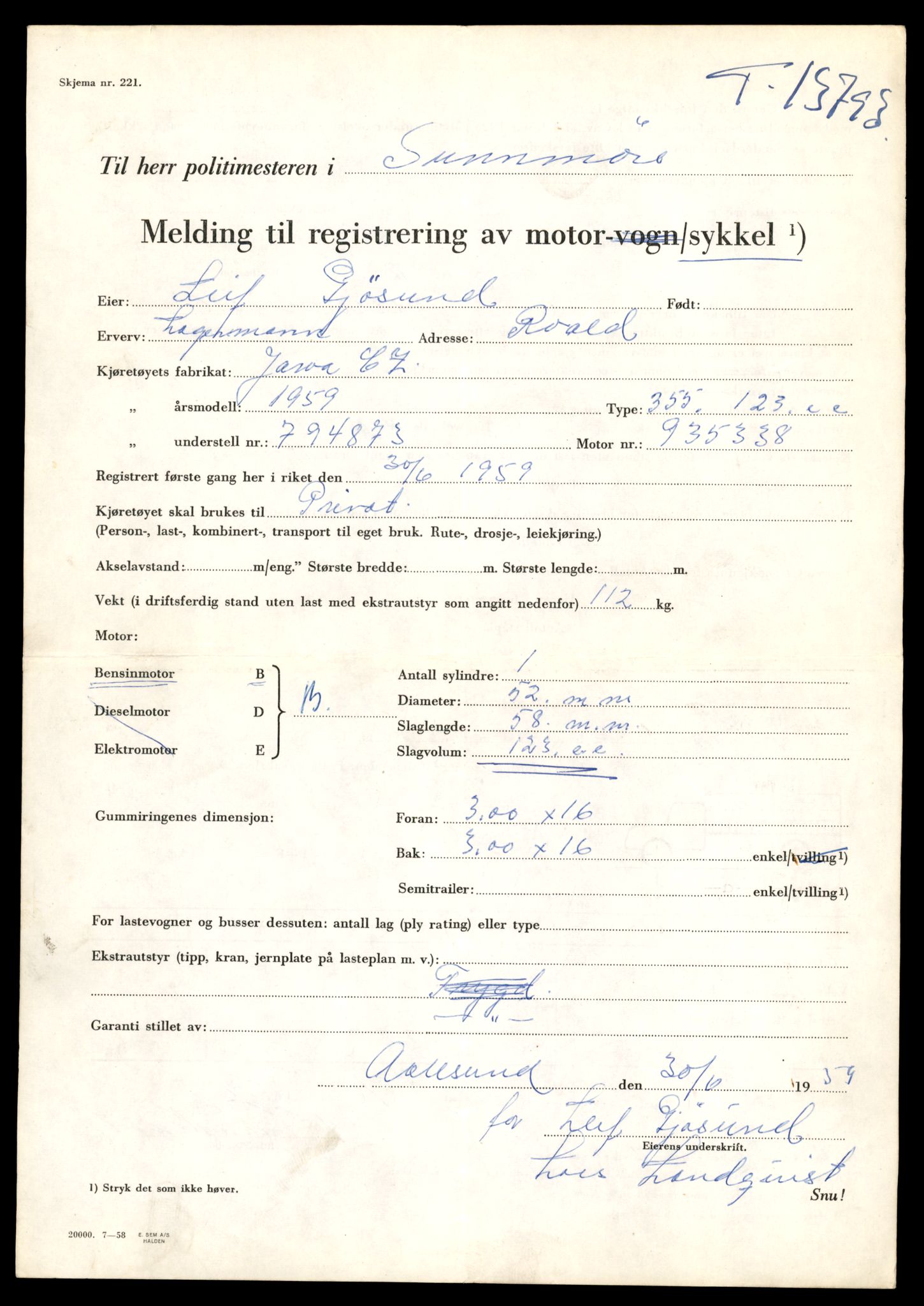 Møre og Romsdal vegkontor - Ålesund trafikkstasjon, AV/SAT-A-4099/F/Fe/L0041: Registreringskort for kjøretøy T 13710 - T 13905, 1927-1998, s. 1457