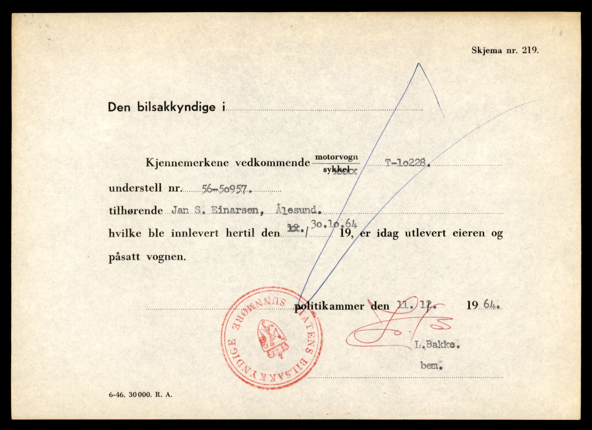 Møre og Romsdal vegkontor - Ålesund trafikkstasjon, SAT/A-4099/F/Fe/L0019: Registreringskort for kjøretøy T 10228 - T 10350, 1927-1998, s. 31