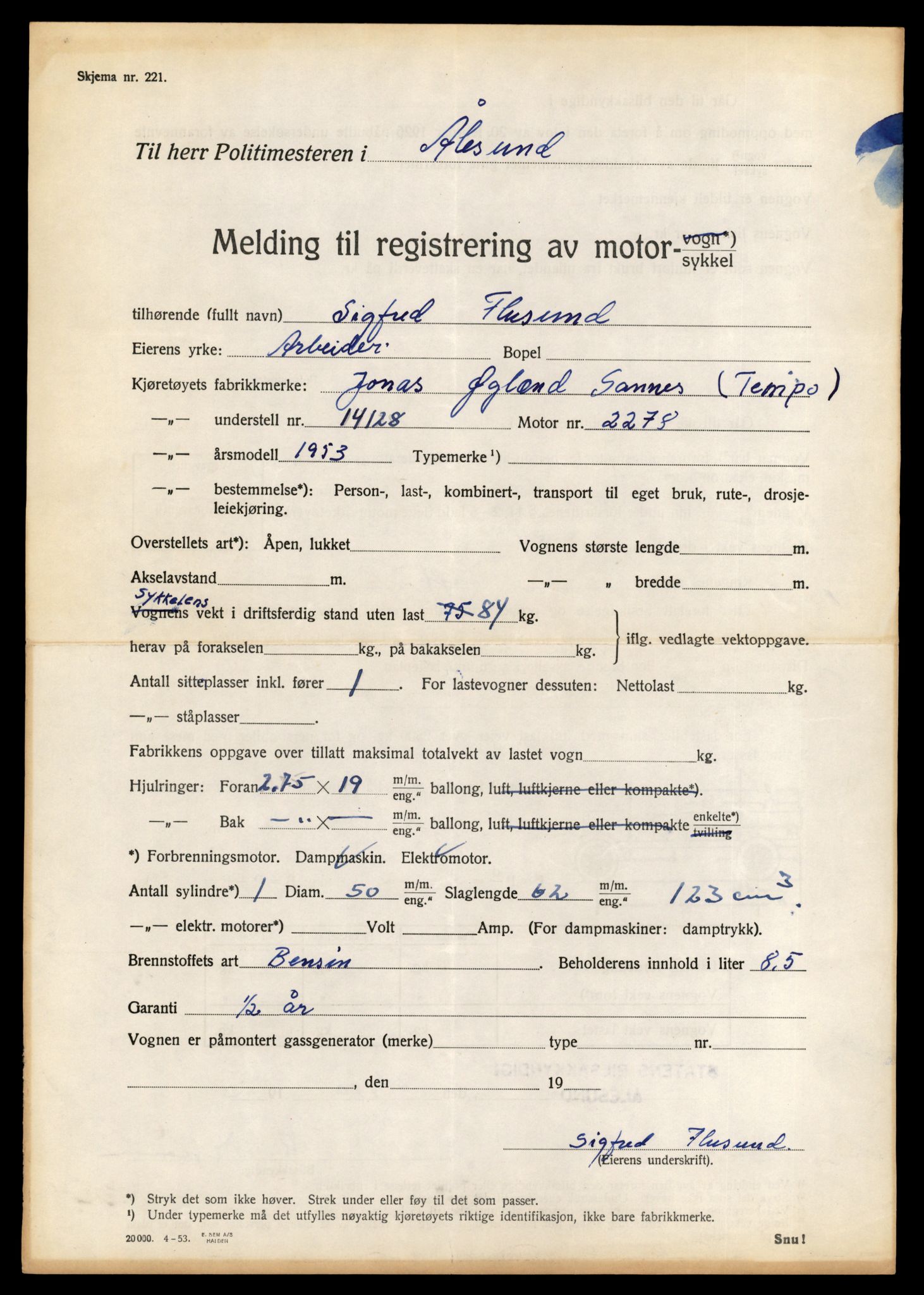 Møre og Romsdal vegkontor - Ålesund trafikkstasjon, AV/SAT-A-4099/F/Fe/L0037: Registreringskort for kjøretøy T 13031 - T 13179, 1927-1998, s. 177