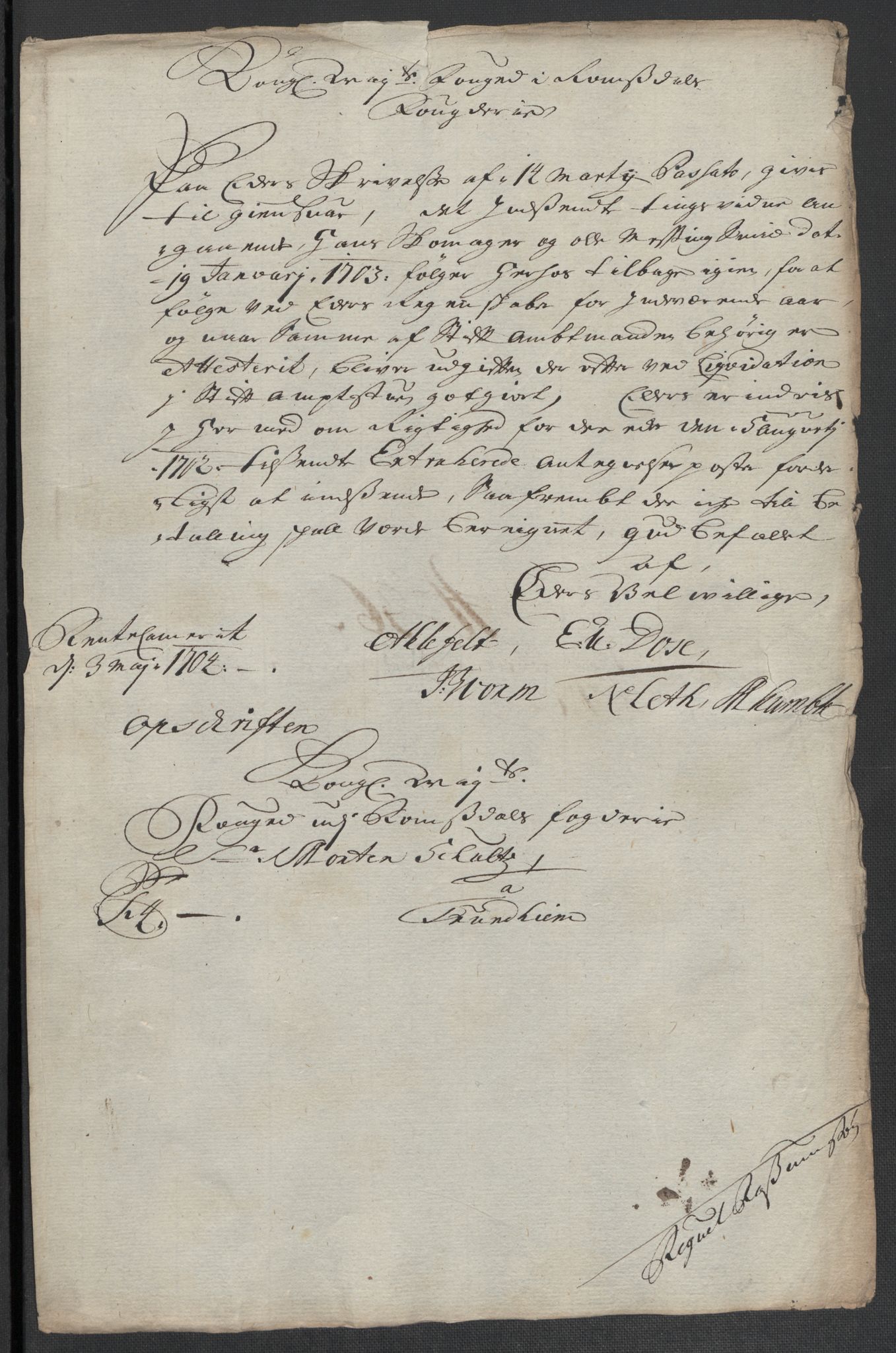 Rentekammeret inntil 1814, Reviderte regnskaper, Fogderegnskap, RA/EA-4092/R55/L3656: Fogderegnskap Romsdal, 1703-1705, s. 339