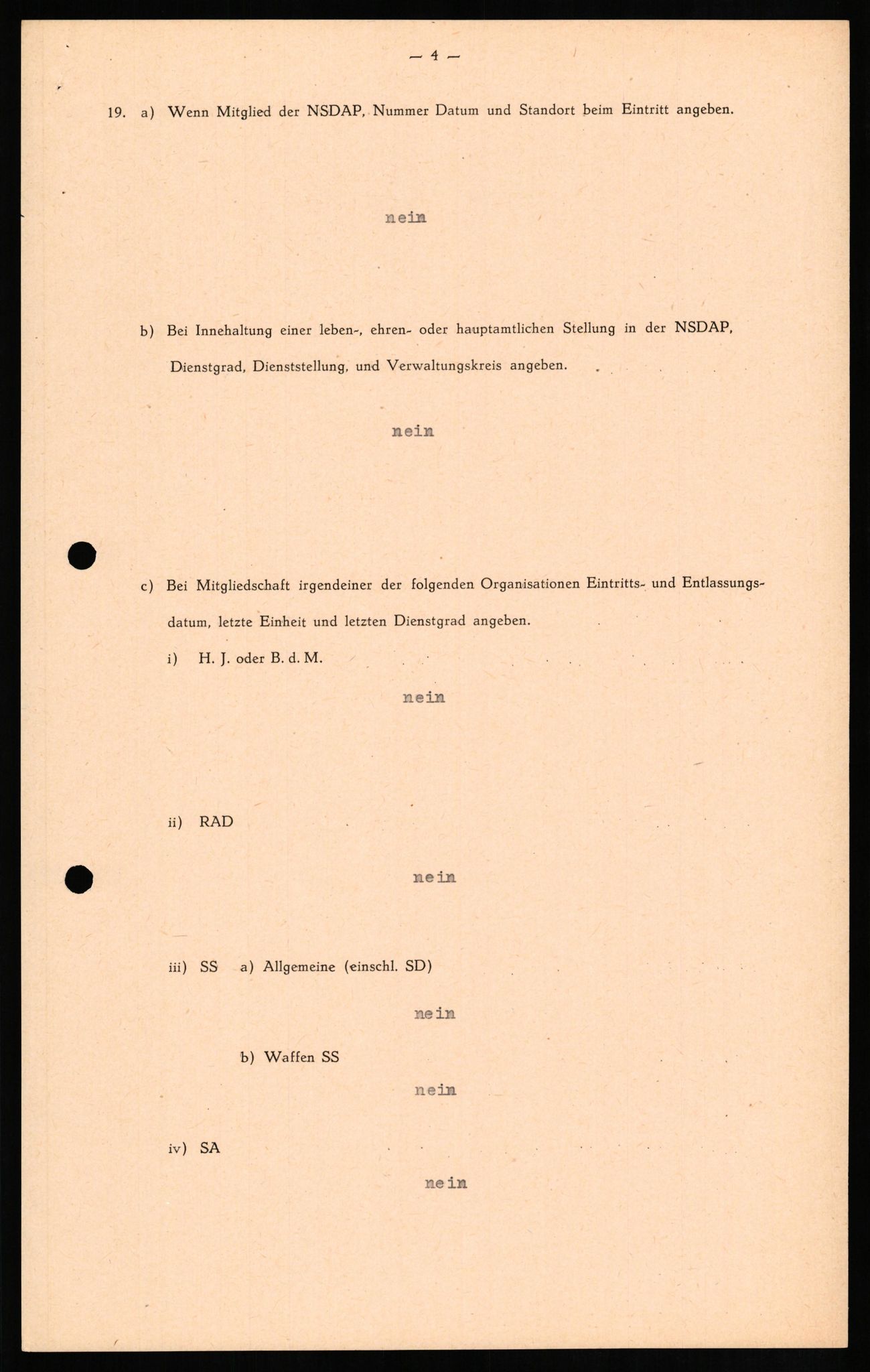 Forsvaret, Forsvarets overkommando II, AV/RA-RAFA-3915/D/Db/L0013: CI Questionaires. Tyske okkupasjonsstyrker i Norge. Tyskere., 1945-1946, s. 439