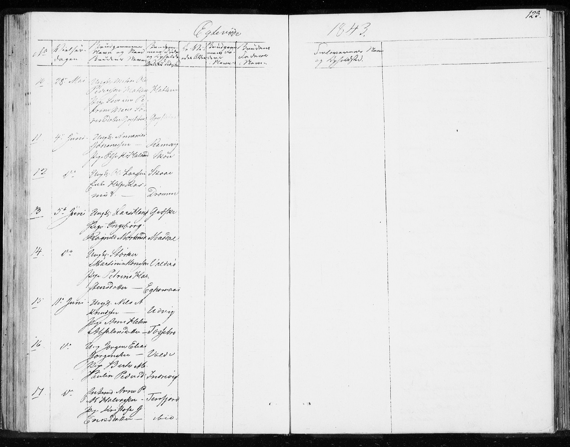 Ministerialprotokoller, klokkerbøker og fødselsregistre - Møre og Romsdal, AV/SAT-A-1454/528/L0414: Residerende kapellans bok nr. 528B02, 1833-1844, s. 123